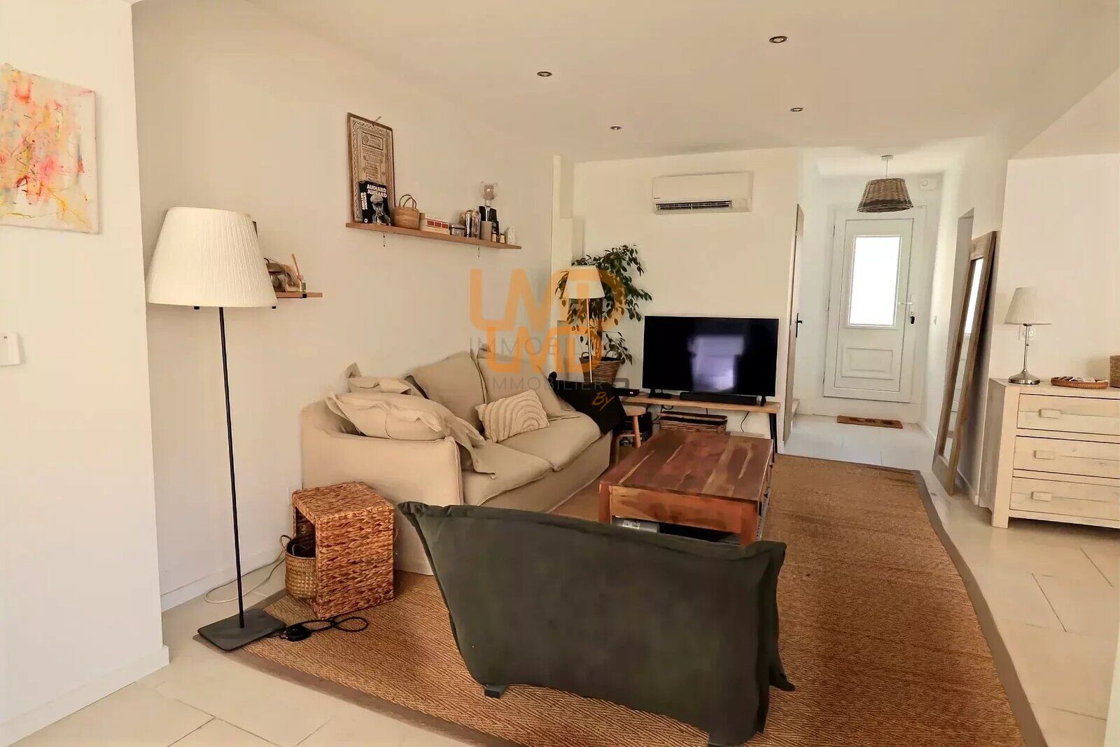 Exclusivité – Une maison de ville au cœur du quartier Croix-de-Fer - a4fe3202-0fc3-4f6b-a865-a82aed7c9724