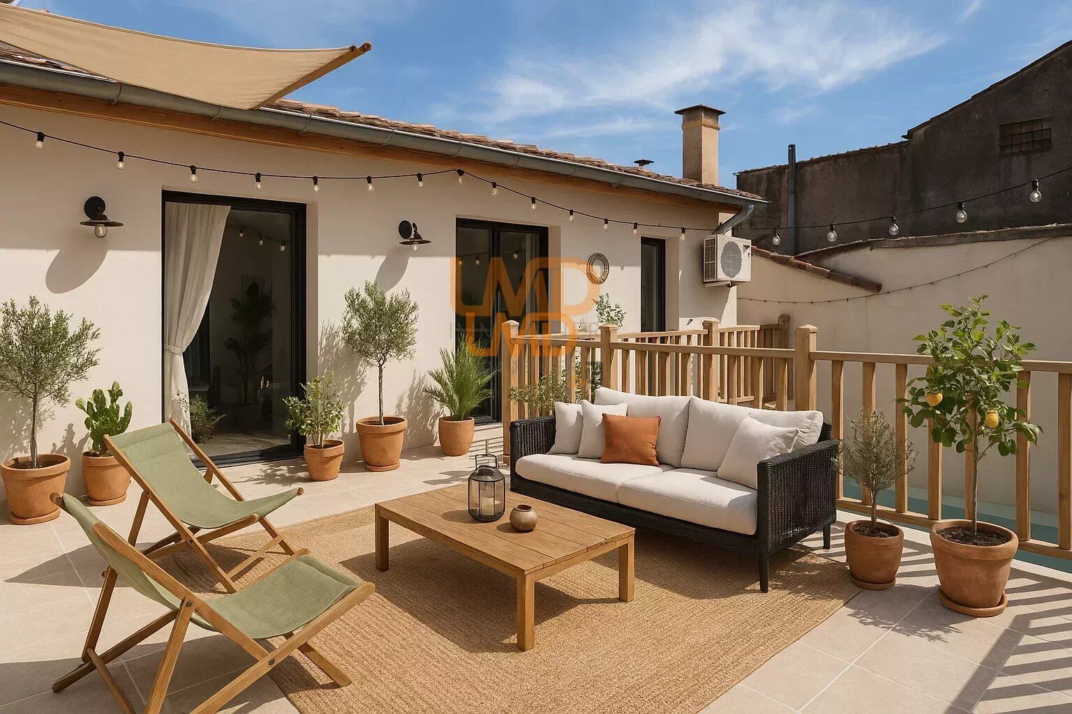 Exclusivité – Une maison de ville au cœur du quartier Croix-de-Fer - e55b4fb7-809f-4ce1-ba25-b52a688a3ca7