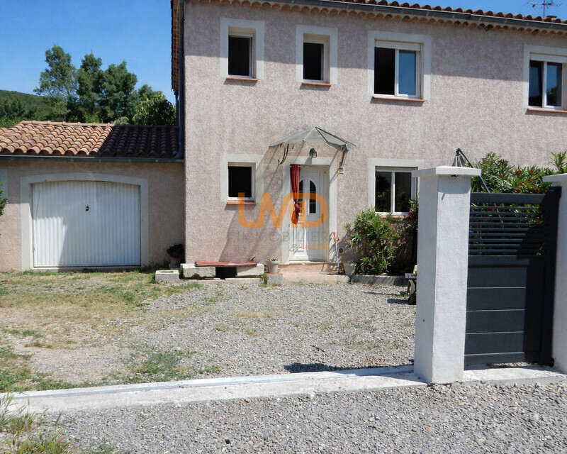 maison - 3 chambres - cour - garage - Maison a vendre