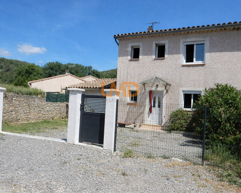 maison - 3 chambres - cour - garage - Maison a vendre 2