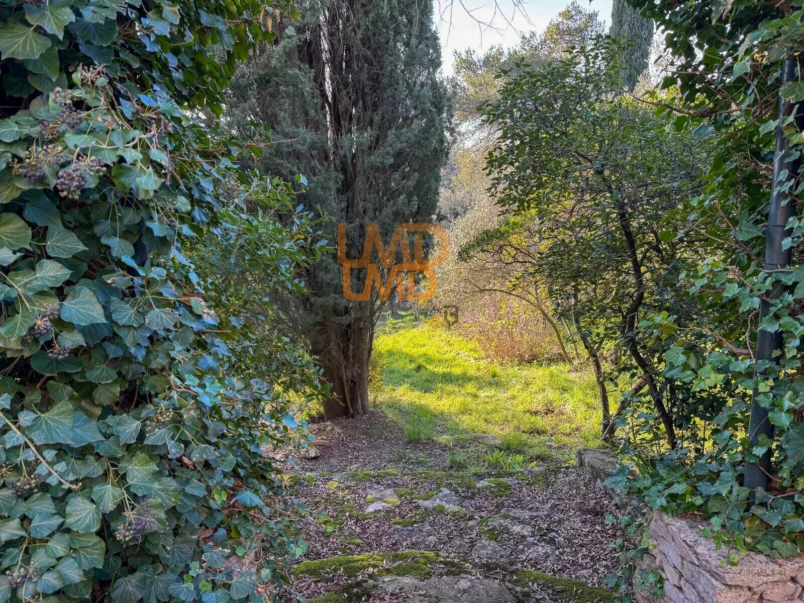 Mazet à Nîmes - Quartier prisé et paisible - 282479e3-10a2-4296-86a2-eae3d4395029