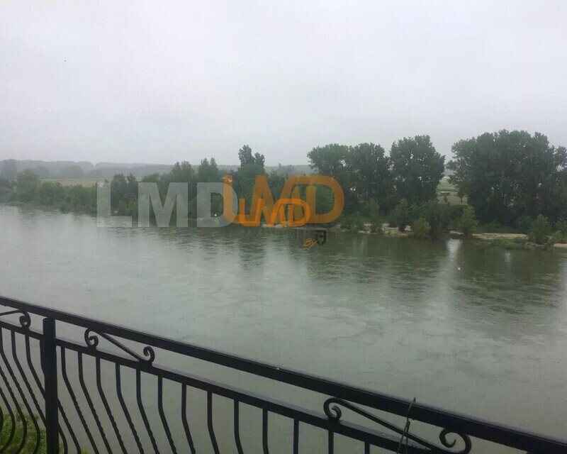 Centre Ville  Appartement 136 M² Avec Dependances - fed8978c-74cf-4f37-927c-e0445a670662