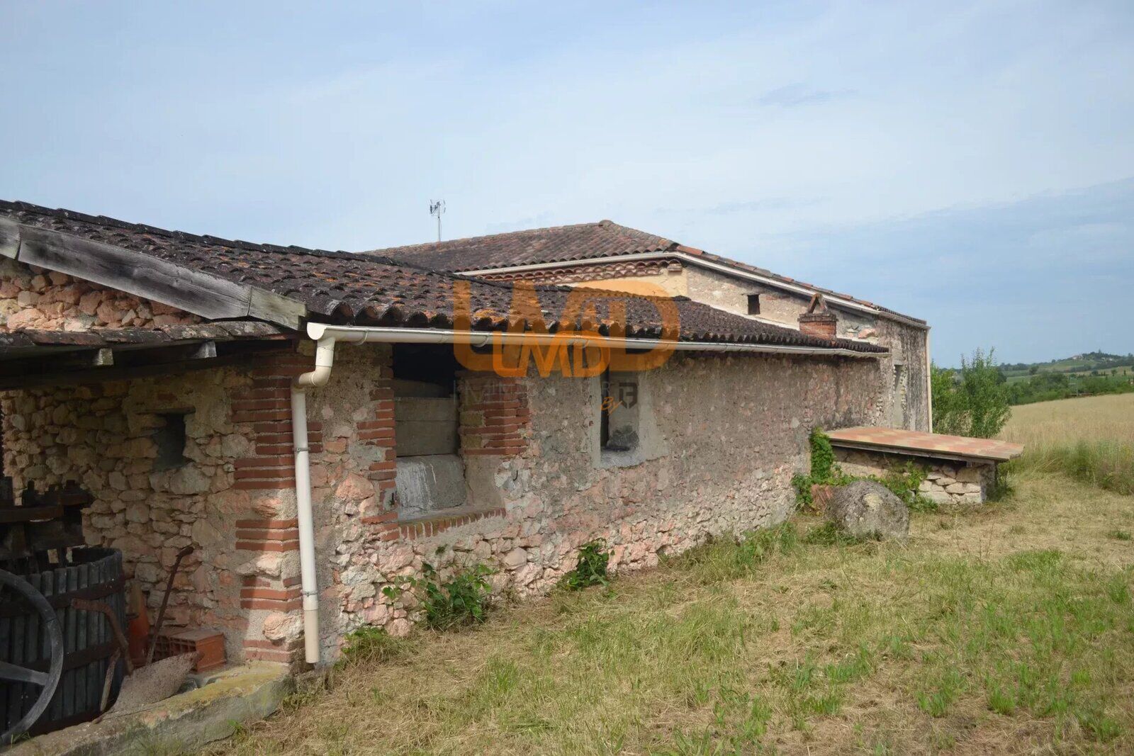 Corp DE Ferme Avec Terrain - eb5029b5-476a-425c-9c16-245a857e0f06