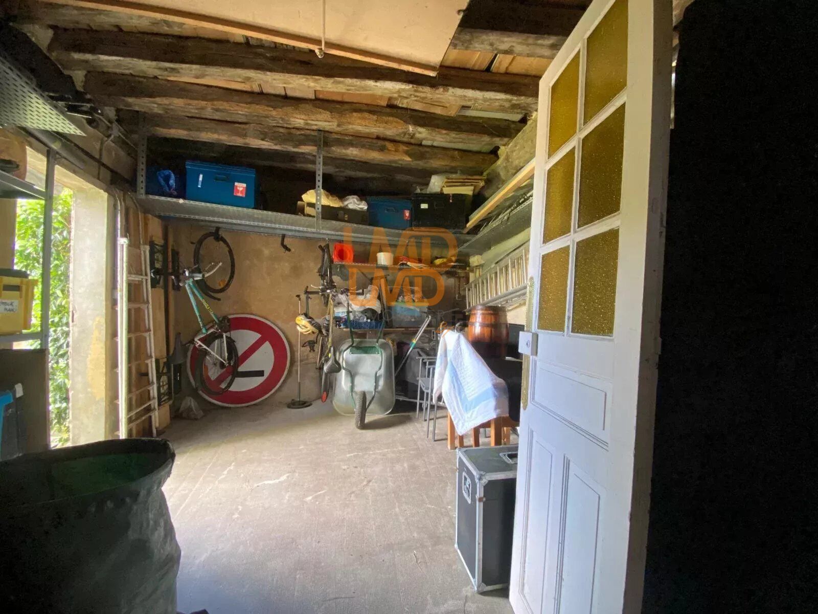 Maison de bourg - T5 - Cour- Proche Commodités - - e77b9434-02c2-45a7-b0cd-f19315091862