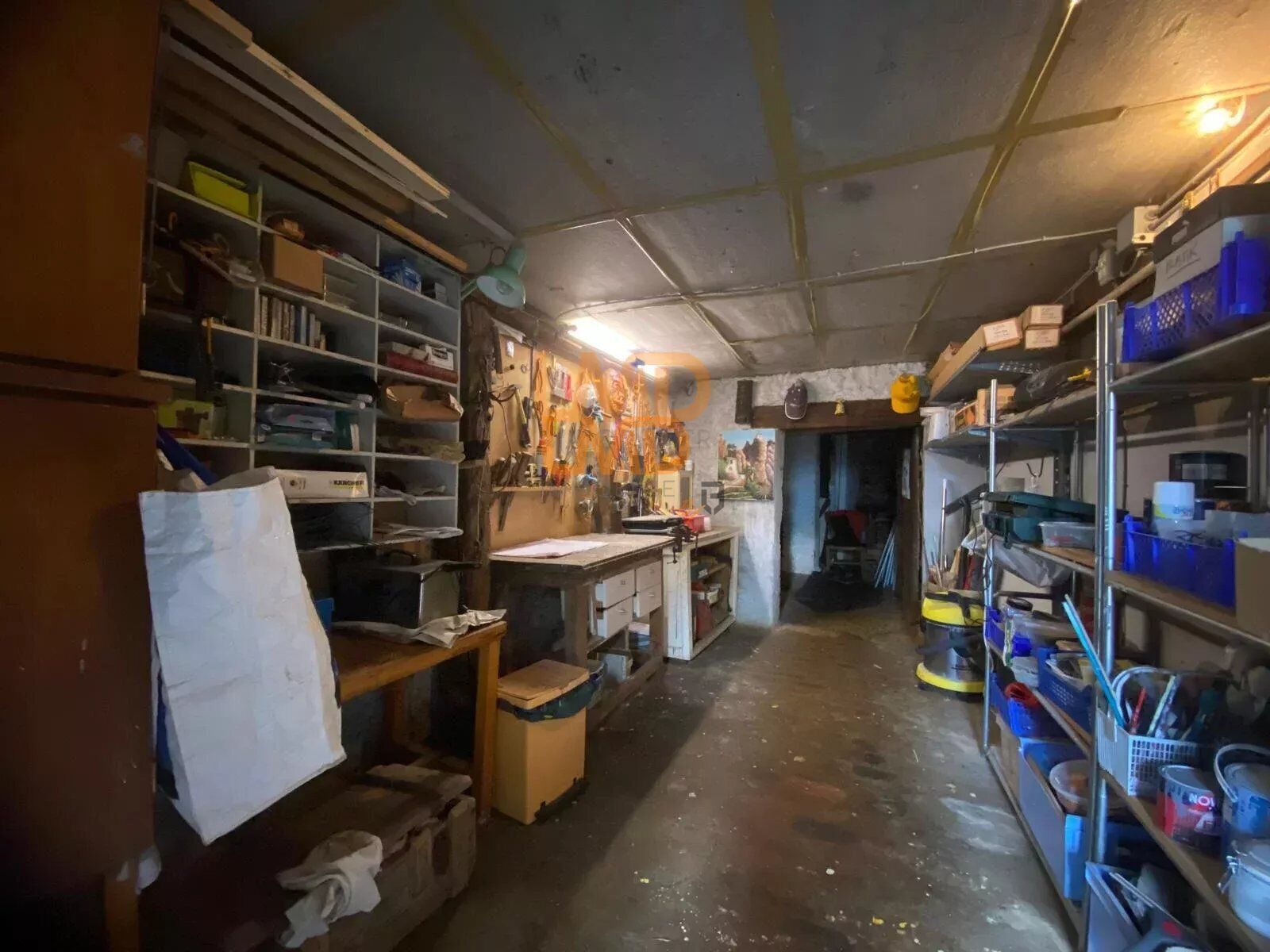 Maison de bourg - T5 - Cour- Proche Commodités - - 66b7c47c-0fc2-475a-b79c-d34dbad564bd