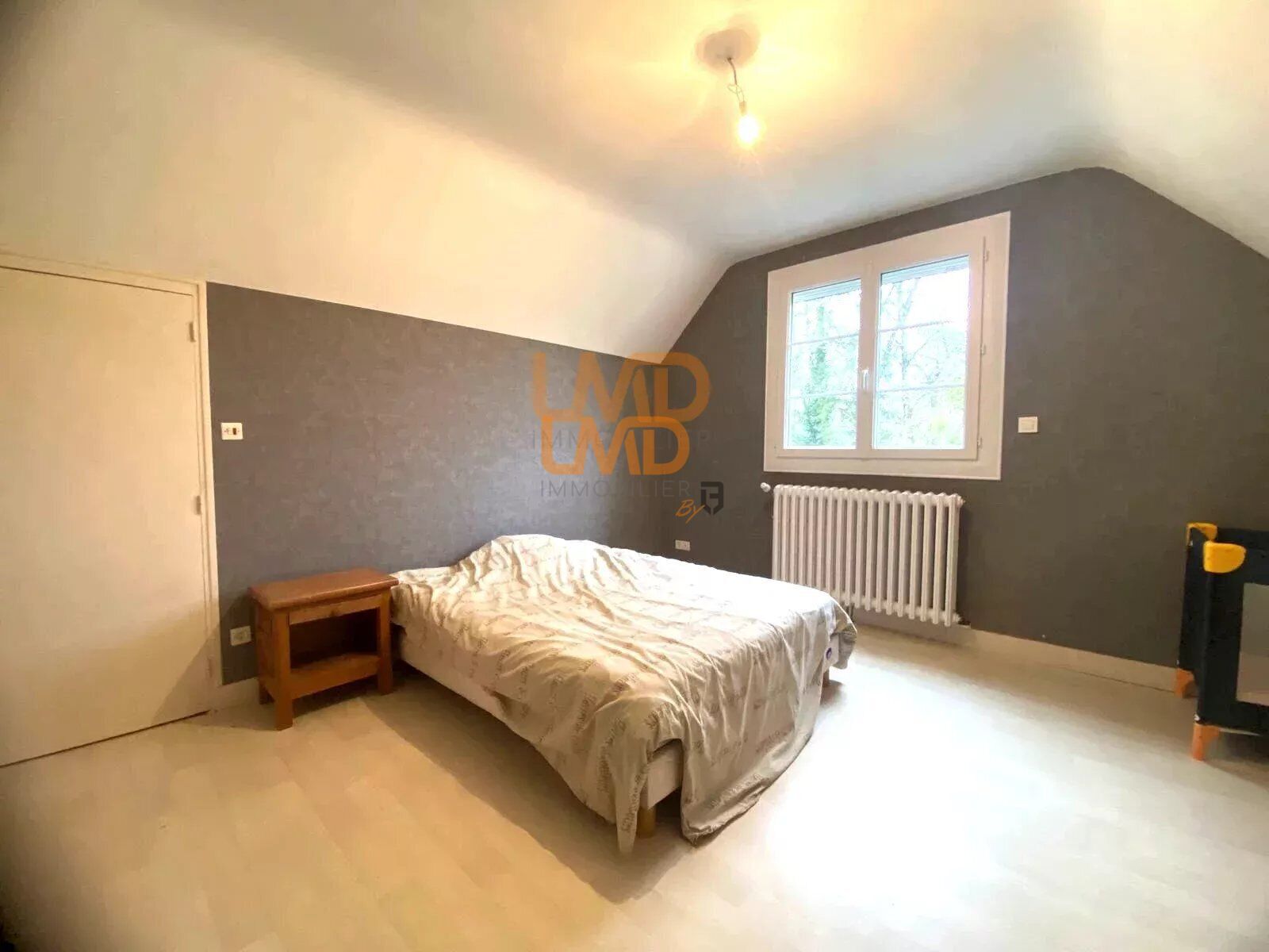 Maison F7 -Besse SUR Braye - 30 MIN TGV - 024cf625-b521-4c84-85c4-dc4f36a1f6db