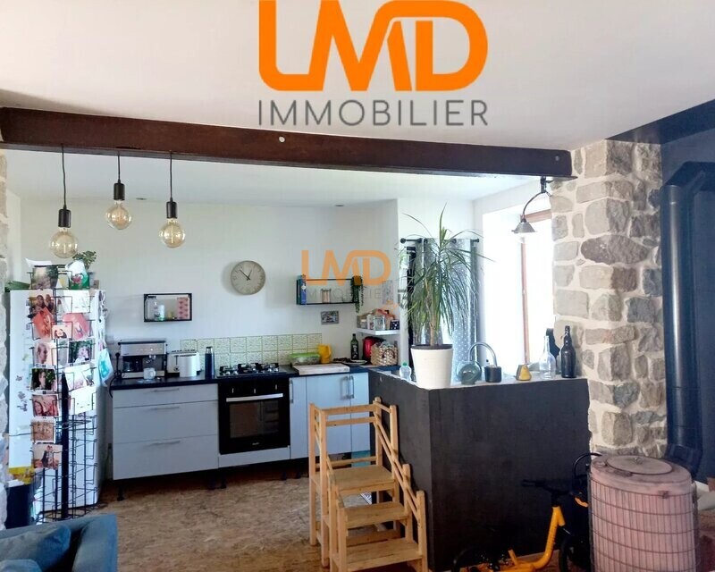 Maison avec belle vue et grand potentiel – Centre-ville d’Aubenas - eba399b5-1c5b-43b2-a87b-16df90ef3fd0