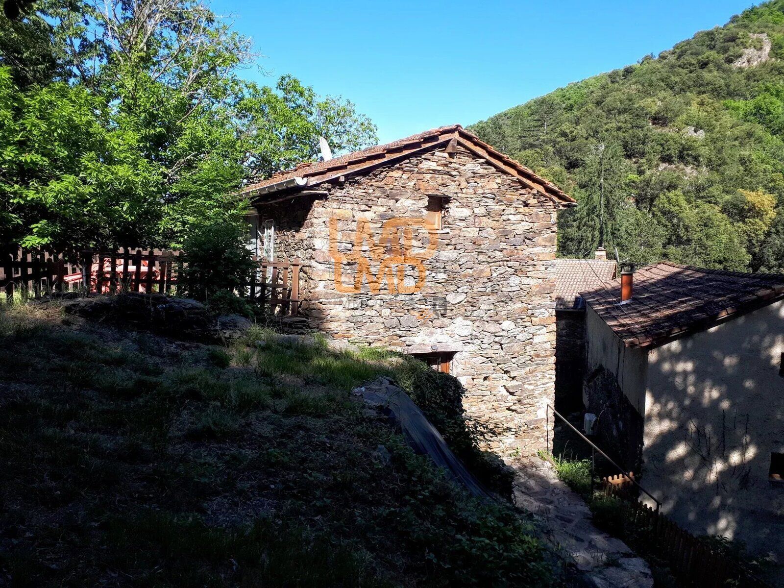 mas cévenol - 5 habitations - 3,4 ha terrain - b085c1bd-4c5c-4910-9da5-3544ffba455f