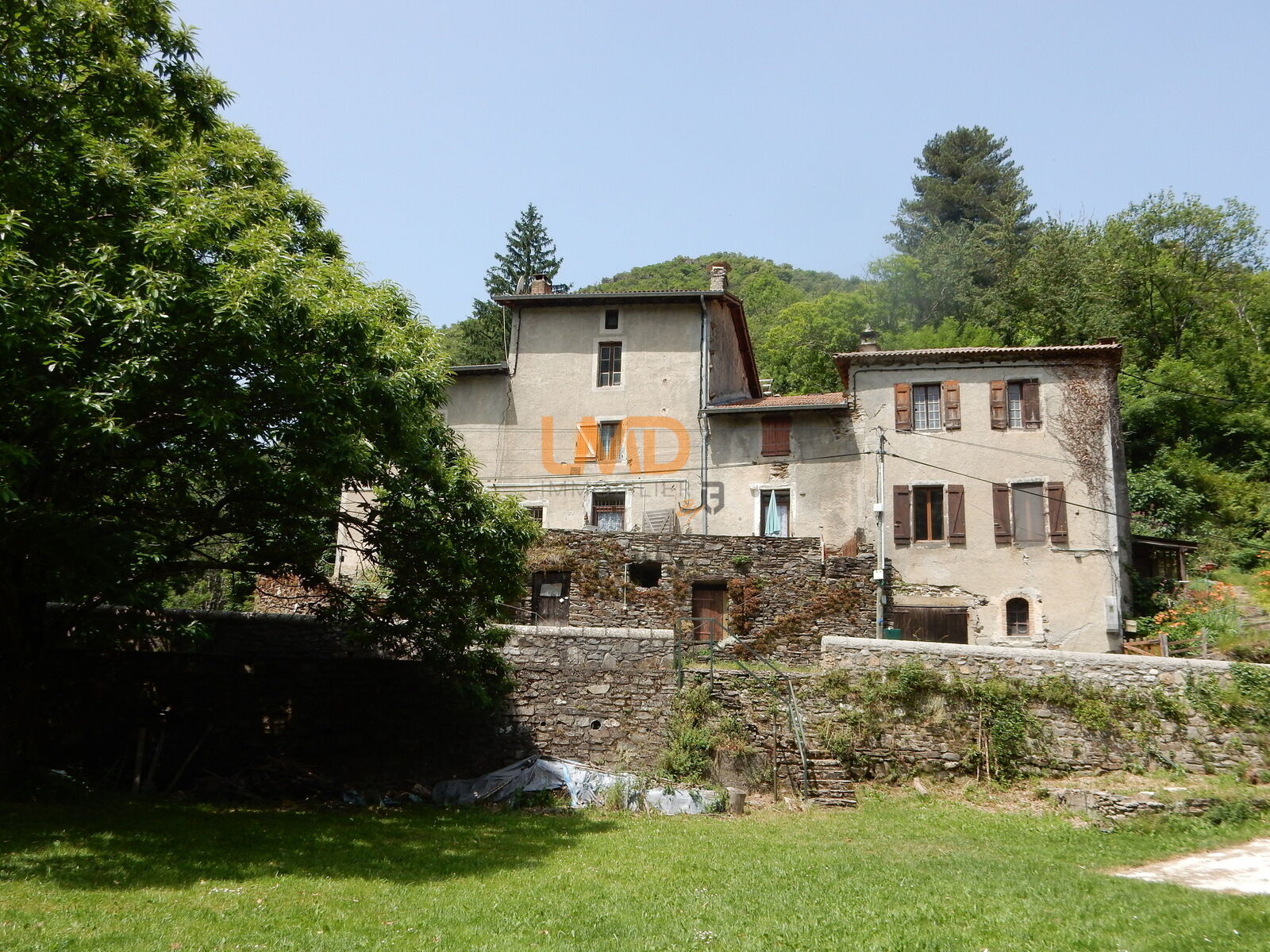 mas cévenol - 5 habitations - 3,4 ha terrain - Dscn4514