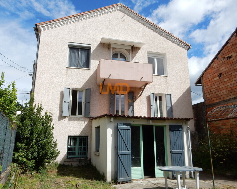 Maison en pierre avec 2 appartements - Garage - Grand Terrain - Dscn4578