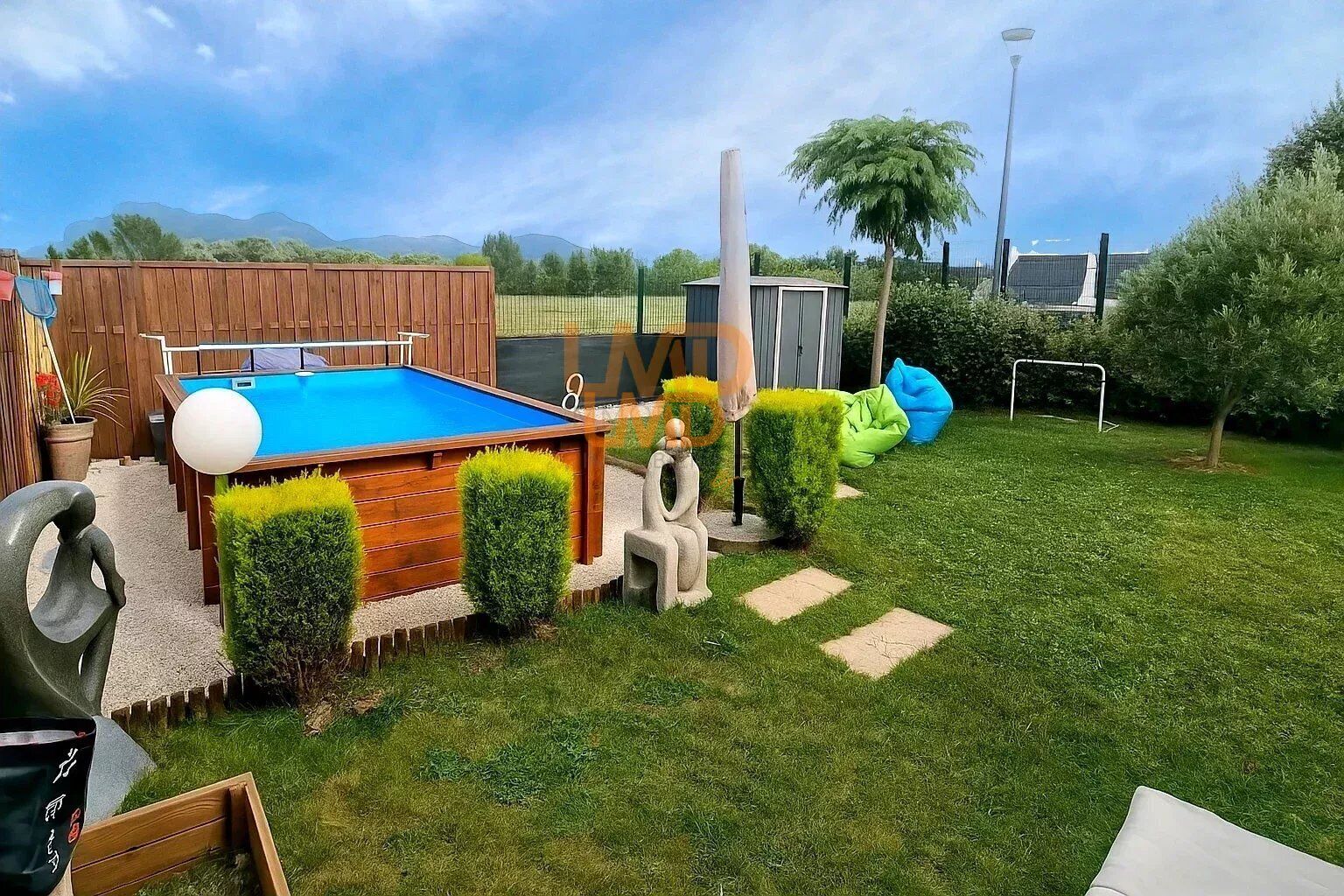 LE MUY (83490) – Bastide Mitoyenne Avec Jardin, Piscine - 7e3467bc-47e1-4f16-84fa-ac903fae9597