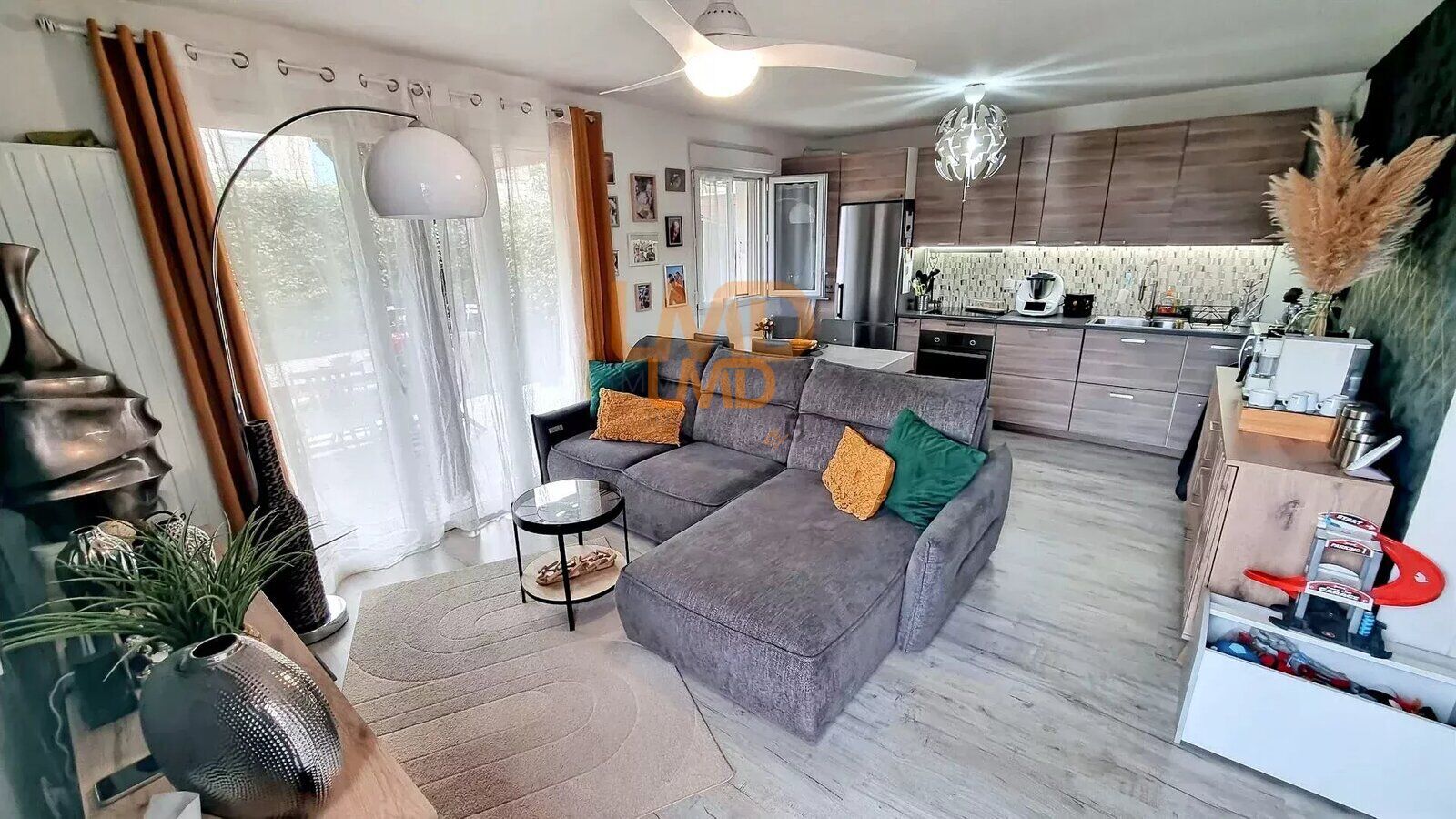 LE MUY (83490) – Bastide Mitoyenne Avec Jardin, Piscine - 2b9b9c38-ef53-4691-b621-1b8fca7b96c0