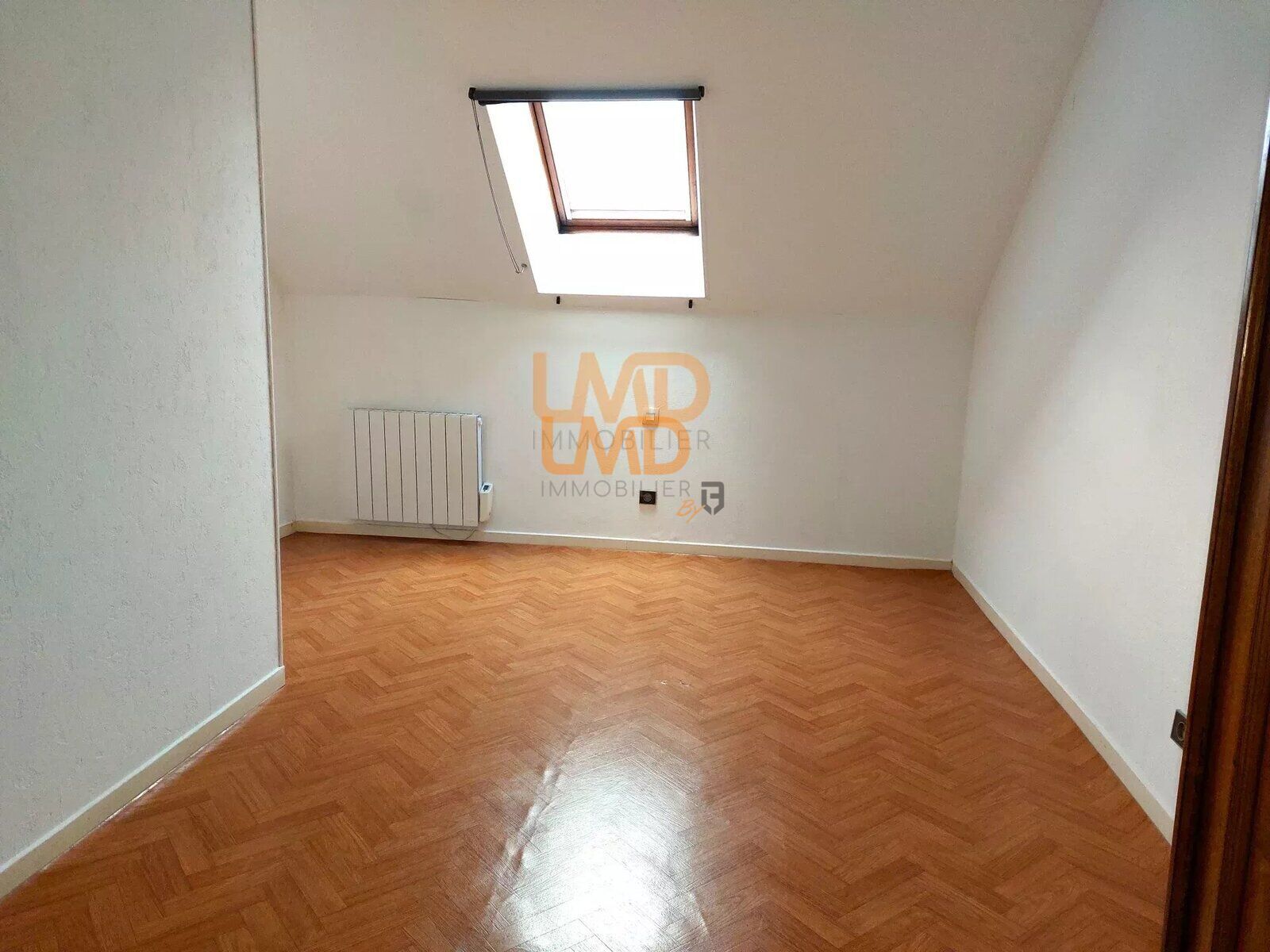 Montereau-Fault-Yonne, maison 3 pièces avec garage - bb39c770-1fad-4337-8c8f-d62958e0a499