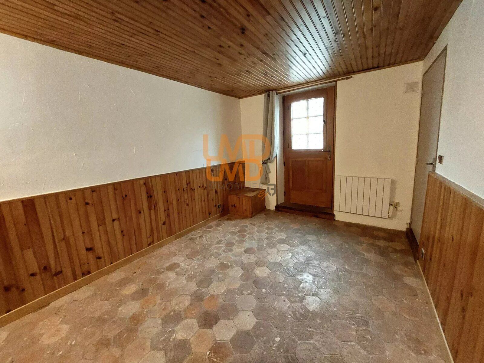 Montereau-Fault-Yonne, maison 3 pièces avec garage - 95ae1270-c03a-4b85-a9b8-7d90e70097e9