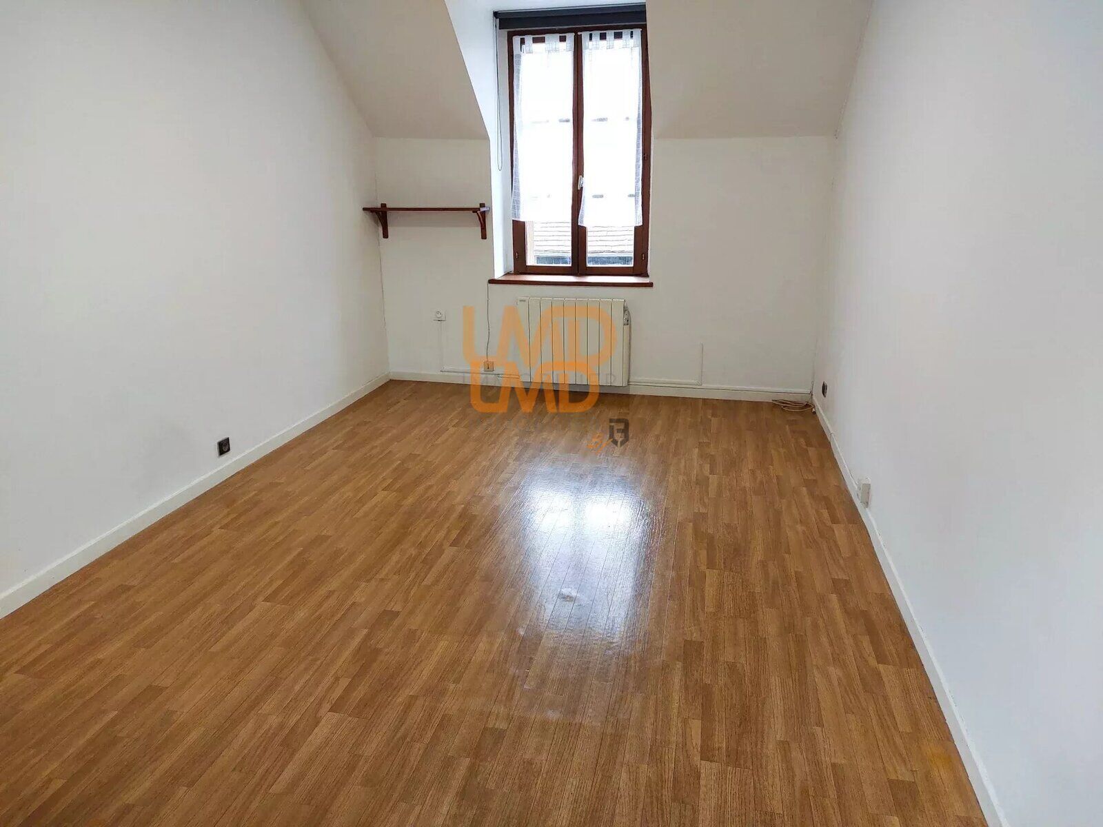 Montereau-Fault-Yonne, maison 3 pièces avec garage - 6dd87c15-53d7-4d1b-b179-a32f70ba0124