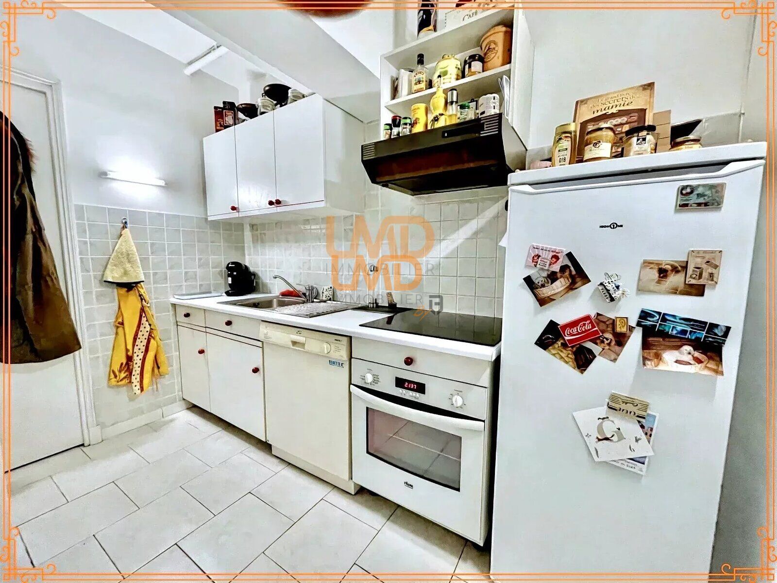 Élégante villa 176 m², piscine, 3 grands garages, appartement  - 39f5989e-60a4-4056-9780-318675734a93