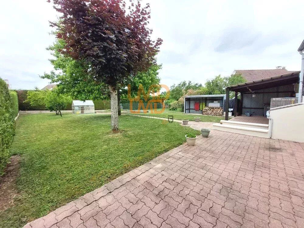 Nangis, maison 5 pièces plus garage sur terrain clos - 84cb5977-29fe-43c4-aaf2-73d1a9674a47