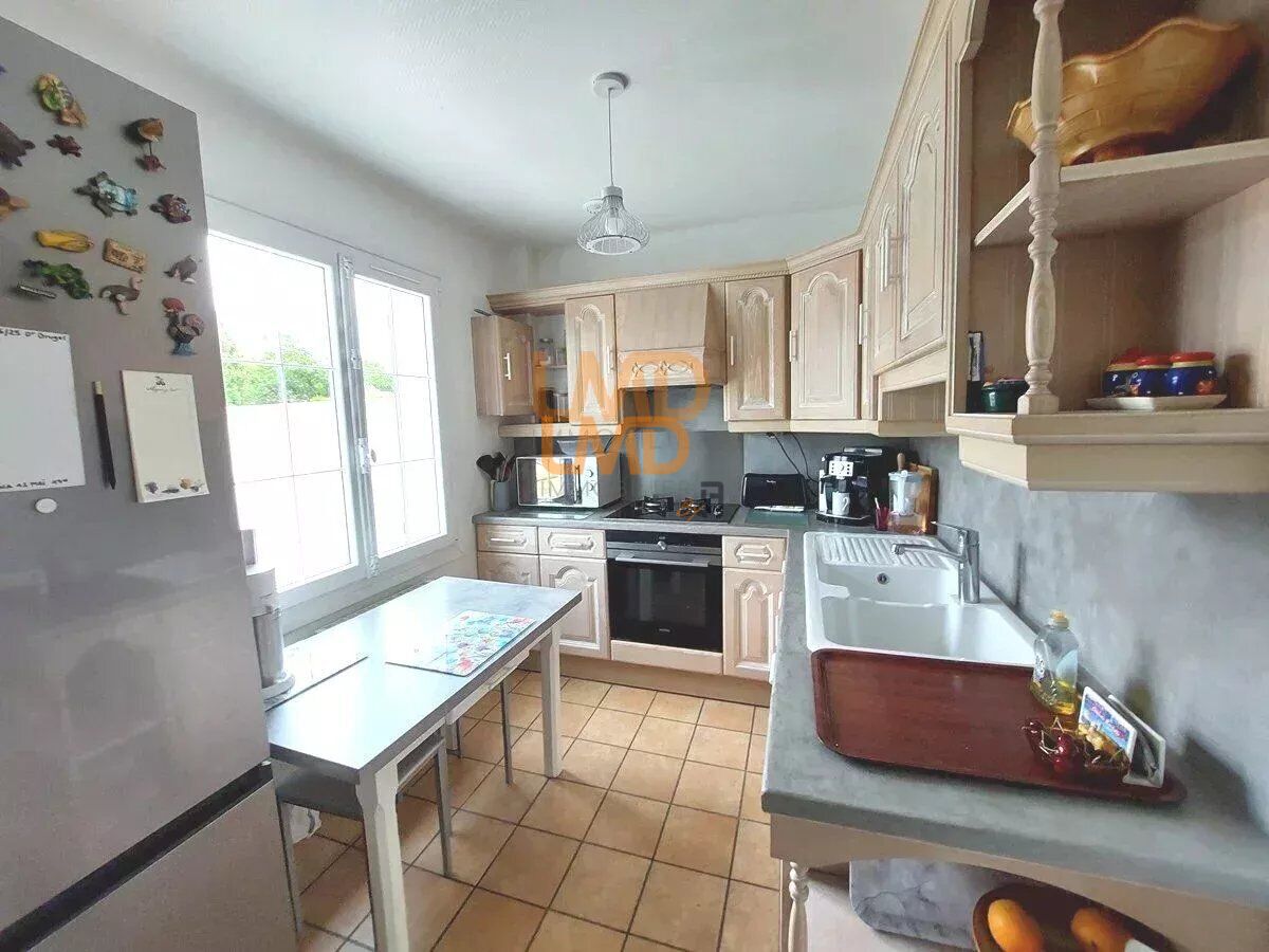 Nangis, maison 5 pièces plus garage sur terrain clos - 062fcc17-90bd-4c3f-a7f6-e48750560358