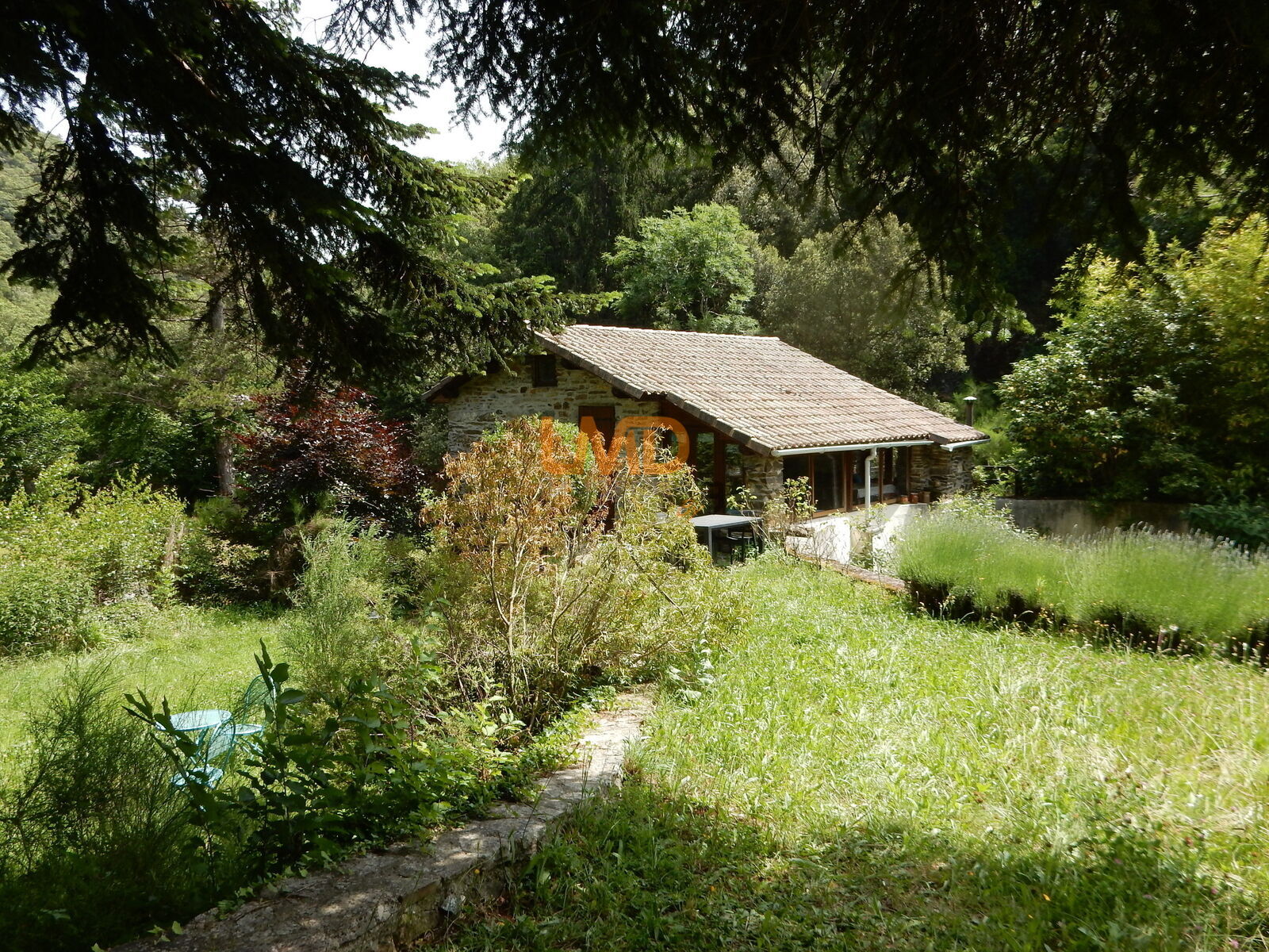 Maison - Terrain de 690 m² - Cadre Enchanteur - Dscn4499