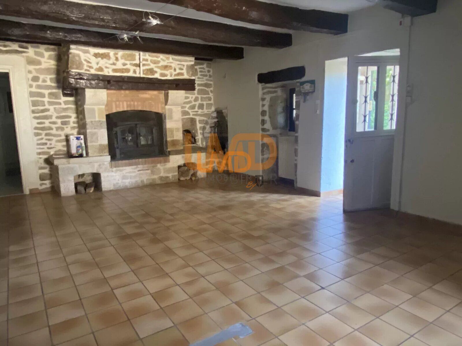 Ancien corps de ferme avec deux maisons en pierre et dépendances - b936f5c8-85bb-4d7e-89dc-dab8857846a4