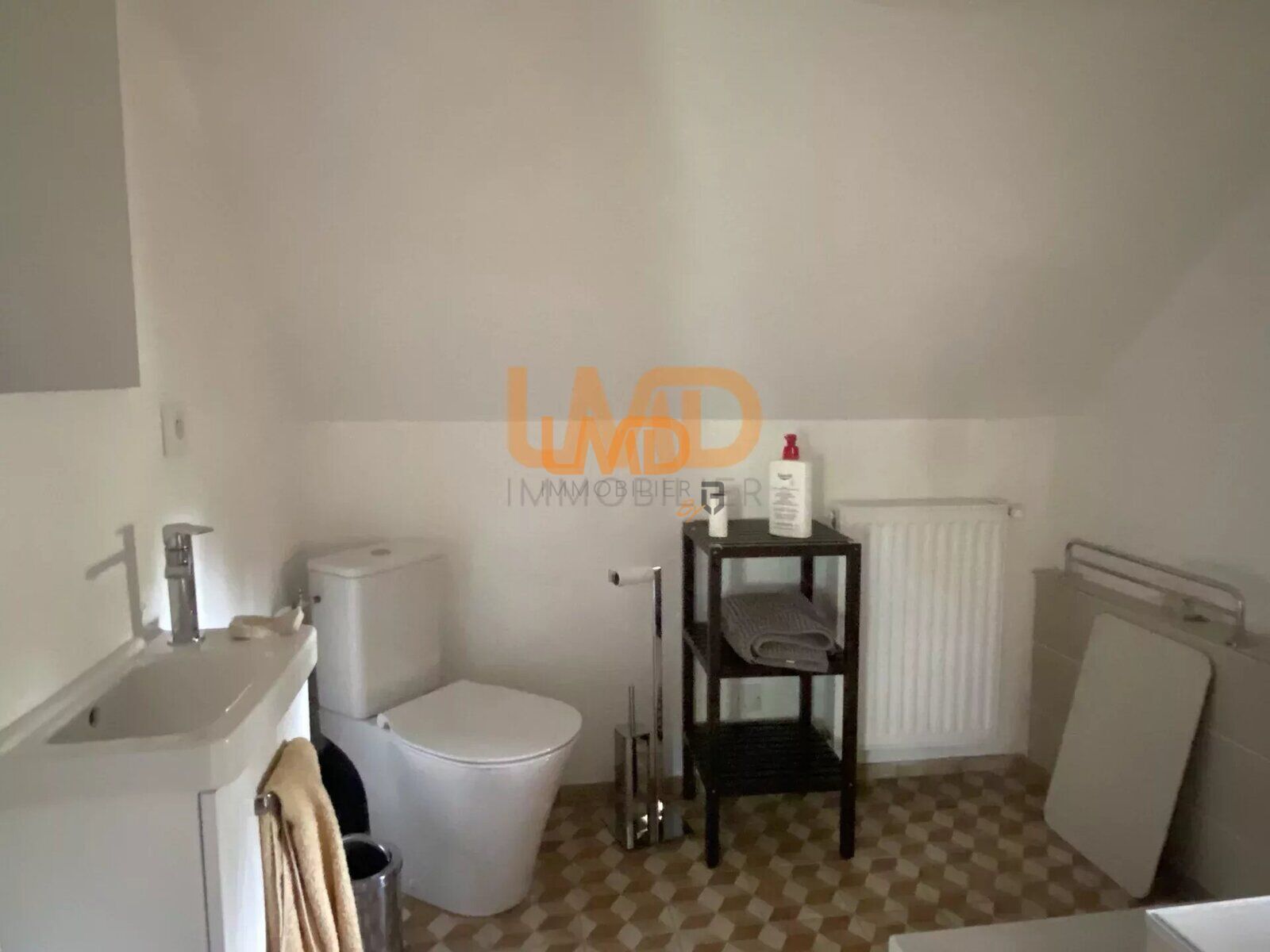 Ancien corps de ferme avec deux maisons en pierre et dépendances - dff8207e-541c-4caf-b64d-0b613c7a6e89