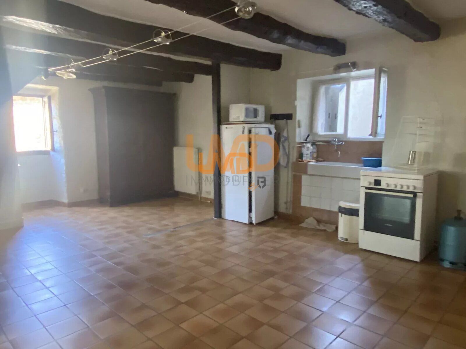 Ancien corps de ferme avec deux maisons en pierre et dépendances - a31fd6fb-4bcd-4d3a-9684-a0b27e74a5c0