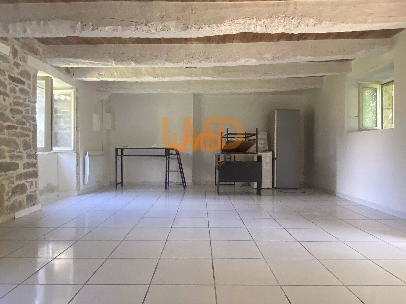 Ancien corps de ferme avec deux maisons en pierre et dépendances - ad9a3a30-0d97-4022-b225-2a49de6a304f