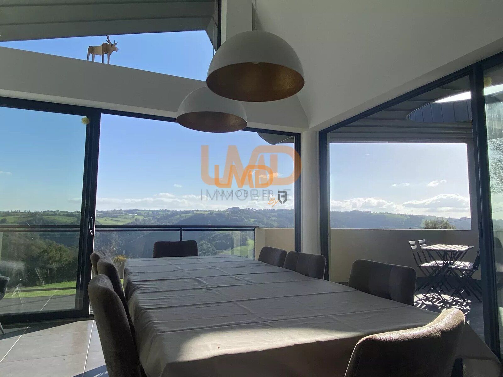 Maison d'architecte avec vue dominante panoramique ! - 2ff61c3a-d1f8-4332-892a-ad0d42a6f176