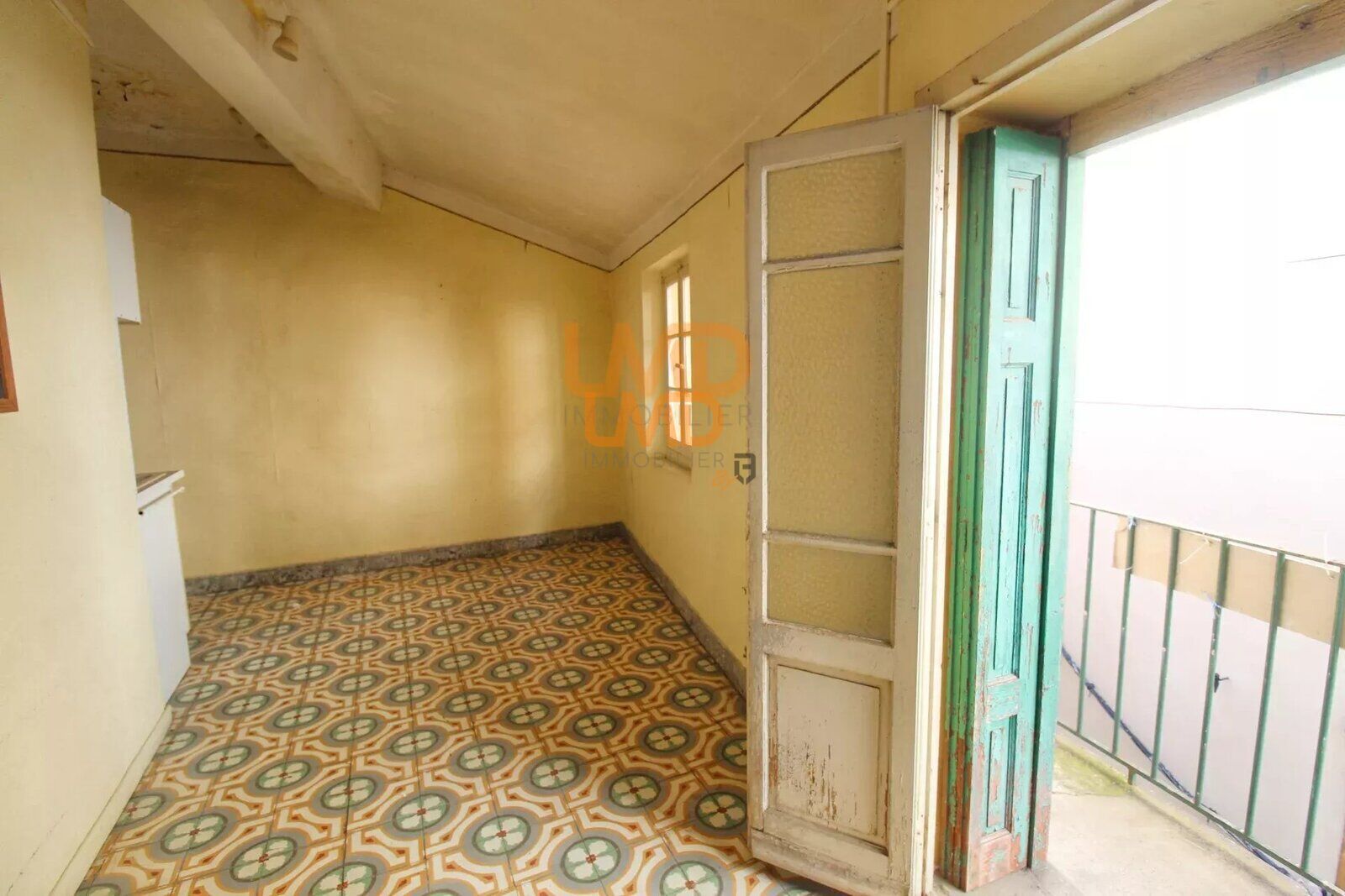 Maison de village plus atelier - 9d242a02-f41a-4875-94c1-73fffcffa76d