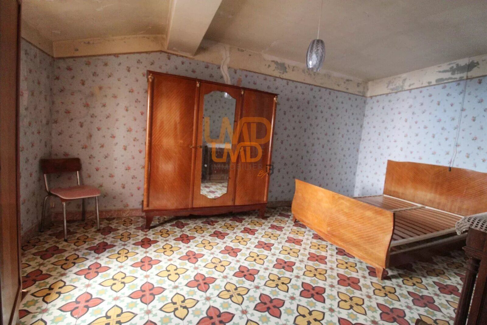 Maison de village plus atelier - 019e7279-9b70-440a-ae51-9c71045ccba6