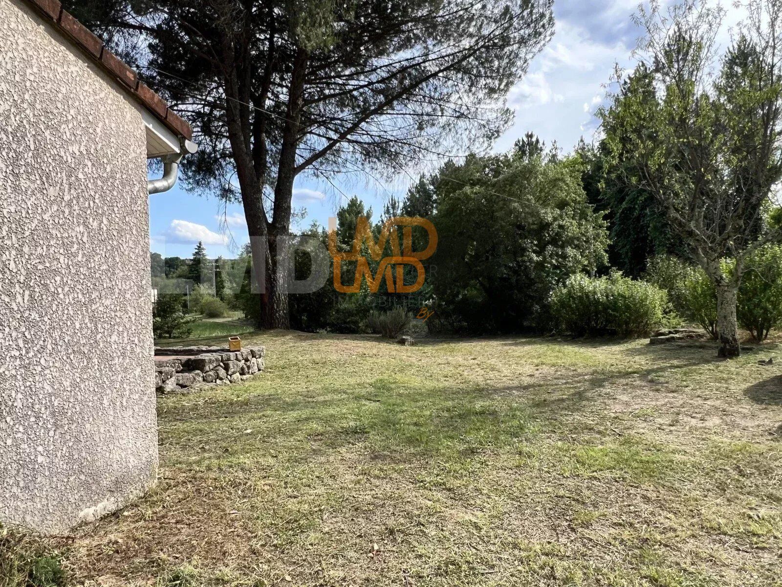 SUD Ardeche: Maison 4 chambres sur terrain arboré 2600m2 - 62e23901-a1c7-4903-bfd8-1e6d405eb7a0