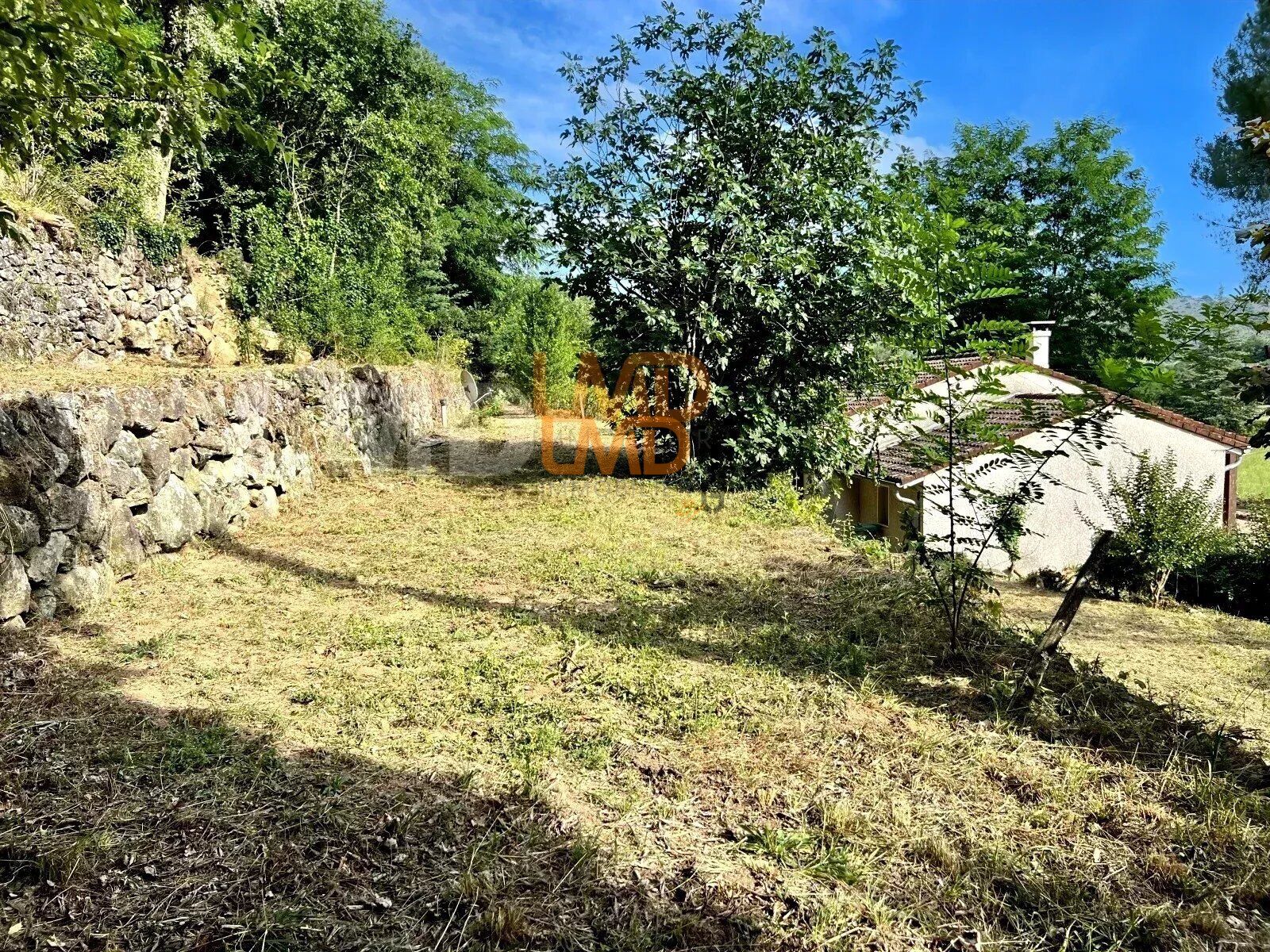 SUD Ardeche: Maison 4 chambres sur terrain arboré 2600m2 - 256b6926-df81-450d-b22d-eb66560da1bf