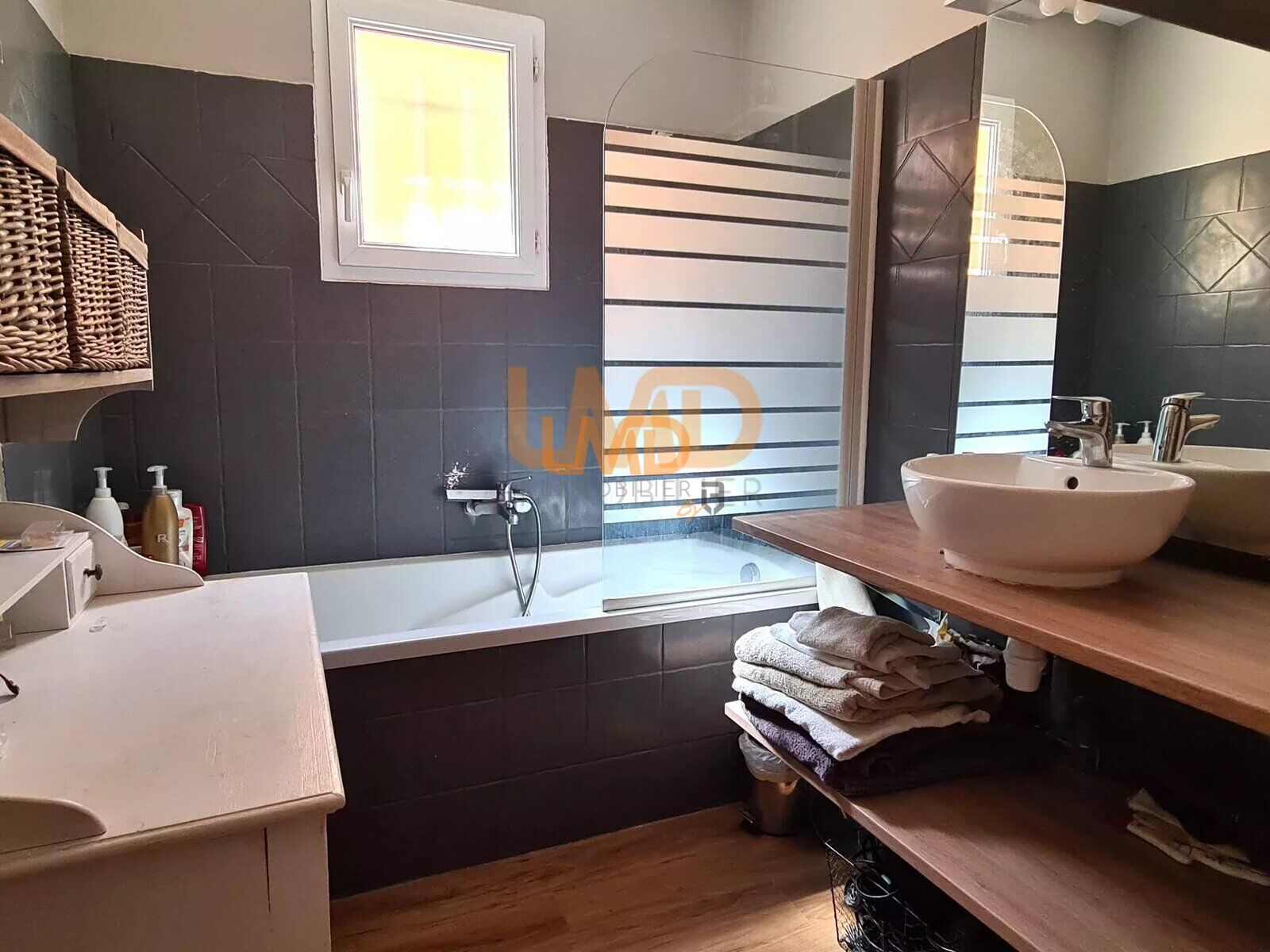 Luminosité - 2 Jardins - Sans VIS A VIS - Proximité Commerces - e4ee3db9-eb1d-46f5-8fd1-a09baaab97cc