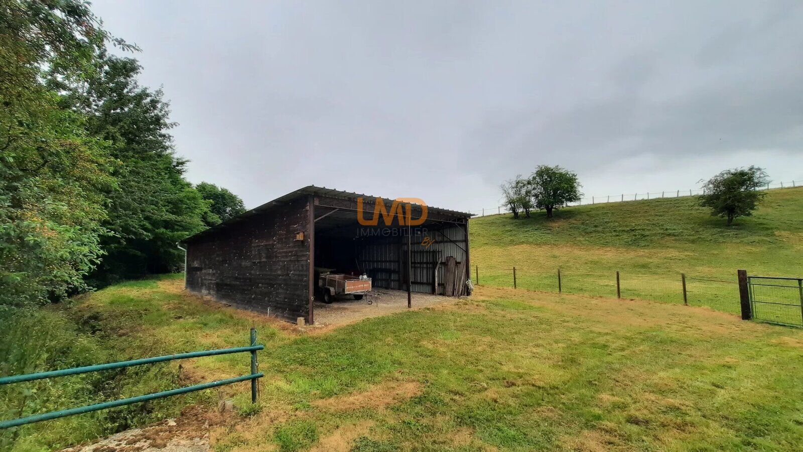 Maison familiale au calme – 2 Km Mondoubleau – 123 m² habitables - 46b00654-c9b3-40d0-b8cc-018064d52d08