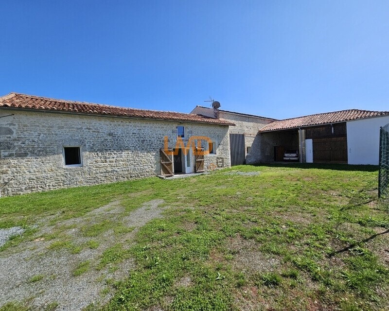 Maison pierres  - 20250917 144033