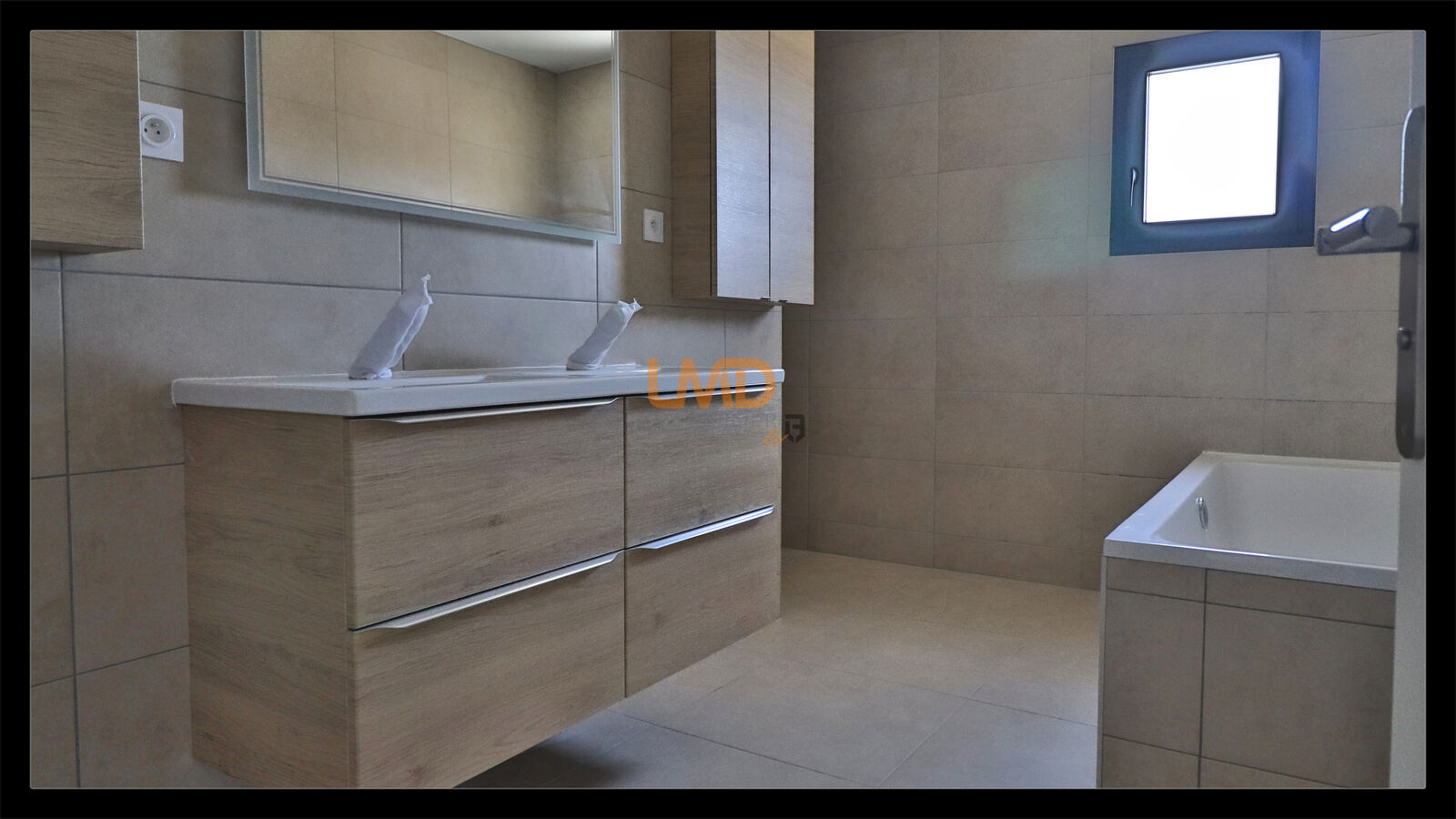 Villa 4 chambres Piscine Garage - Img 1225 fotor