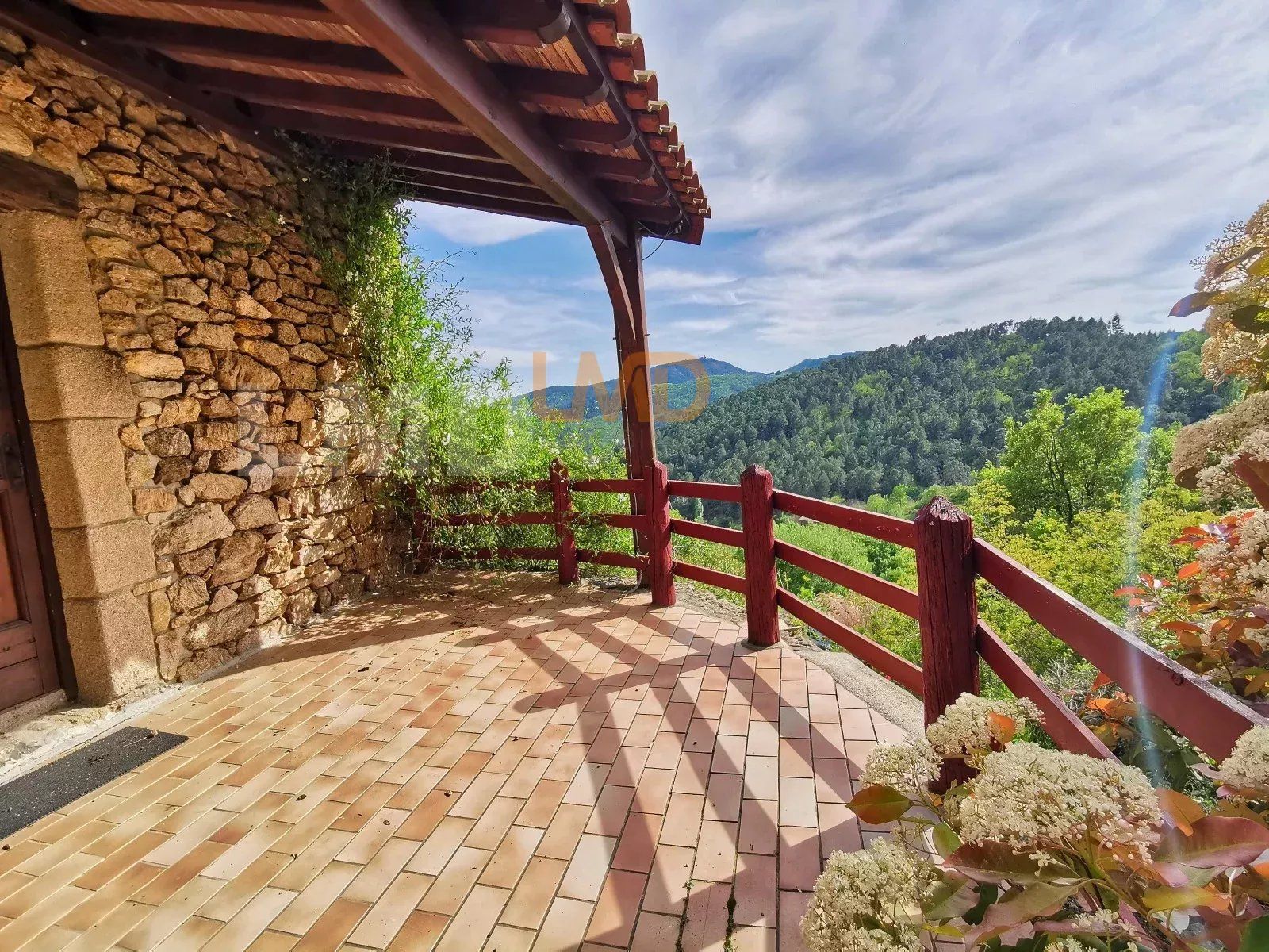 Beau mas en pierre et son gîte au coeur de la nature - 8dc628eb-d448-41c5-a6c4-4babe0f6ca06