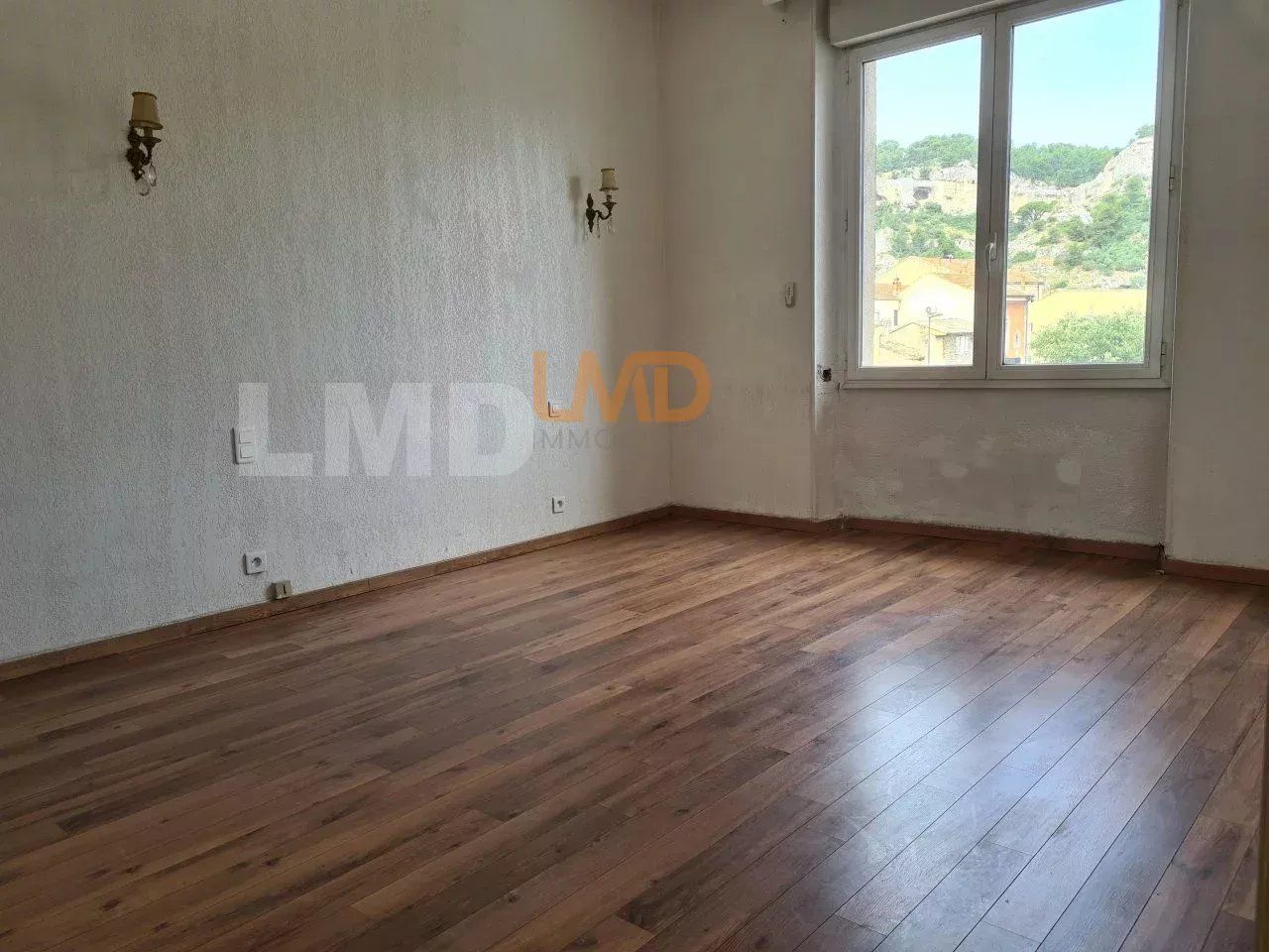 Lumineux -  Calme - 4 Chambres - Terrasse - Centre Ville - 0eeb48eb-7c4e-420e-951f-4b0038b8208c