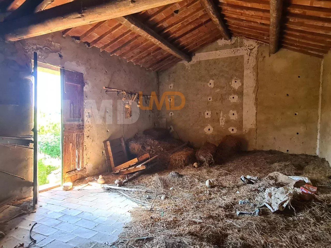 Opportunité Unique : Réveillez le charme d'antan de ce mas provençal ! - 5db74683-f826-47c5-9800-d39f4e20f71a