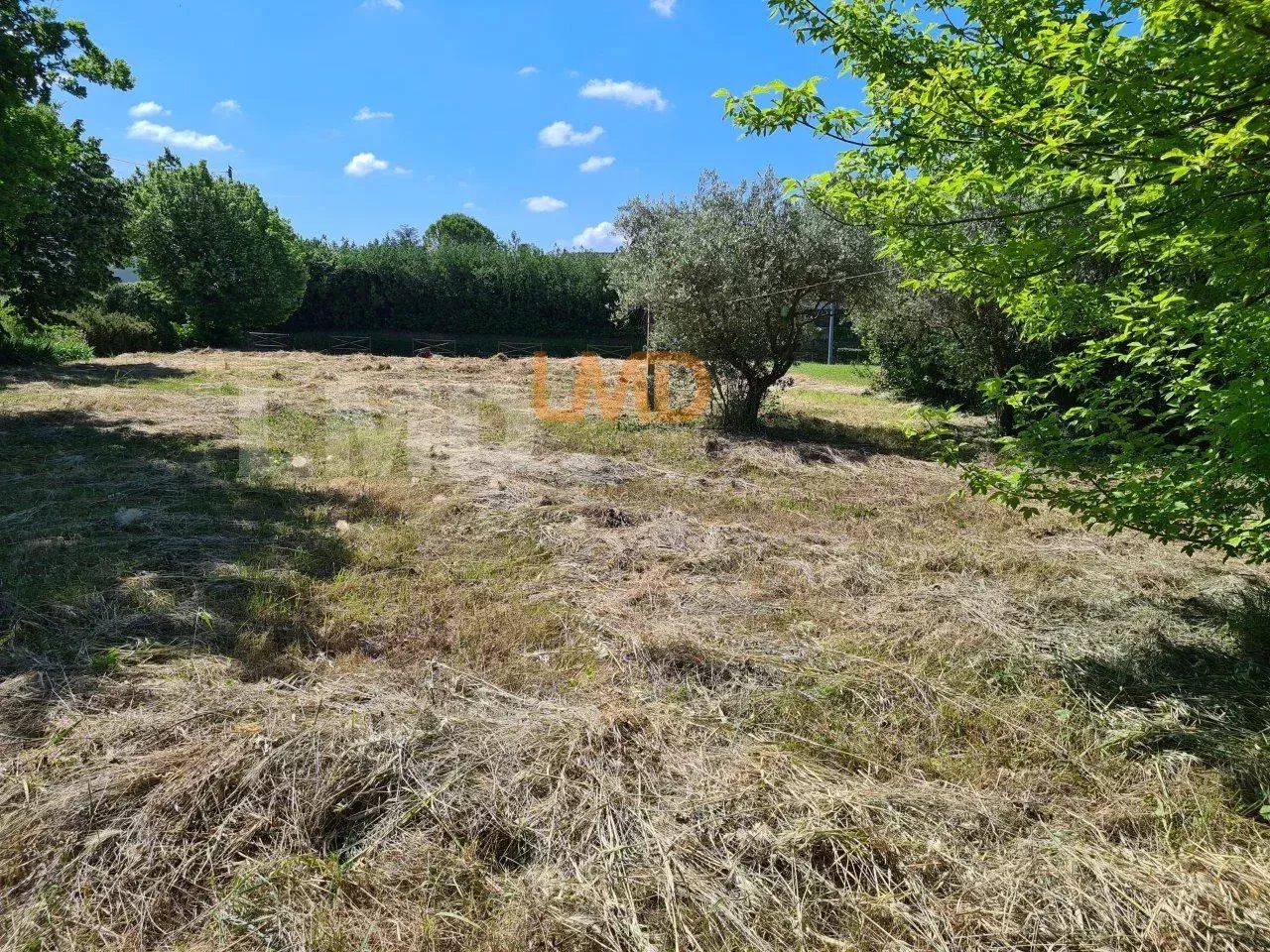 Opportunité Unique : Réveillez le charme d'antan de ce mas provençal ! - 55065adb-f982-429b-bb7a-ff1228b1216a