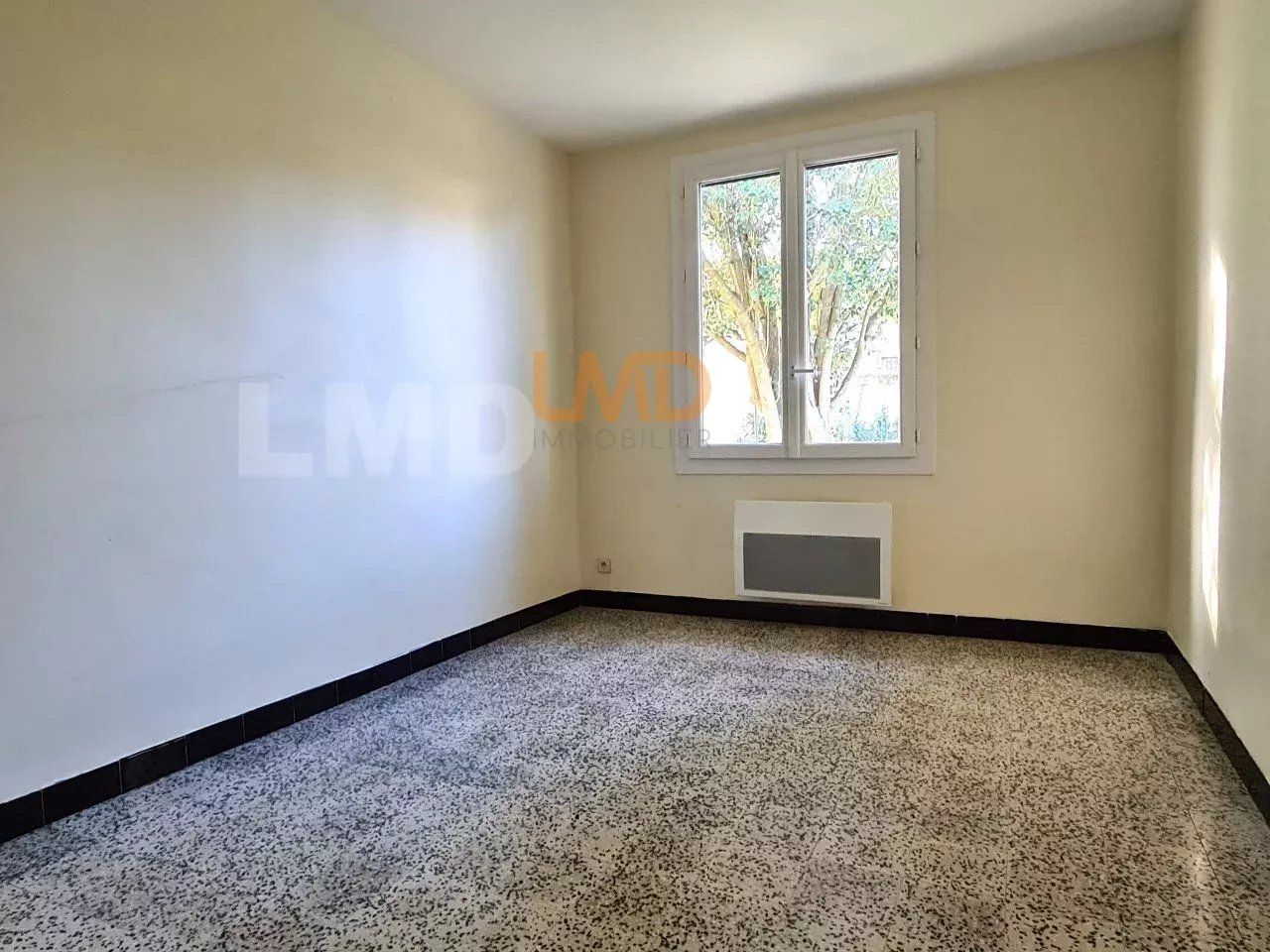 Plain Pied - Sans VIS-A-VIS - Lumineux - Jardin 675 M²  - 184a7a97-16a2-472e-9ae7-f0f98ee0ec0a