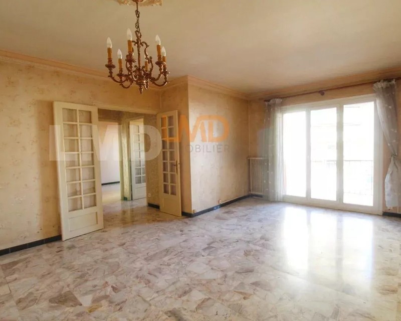 Appartement T4 avec garage et extérieur Kennedy - 460c1541-6915-4348-952d-c399ad735478