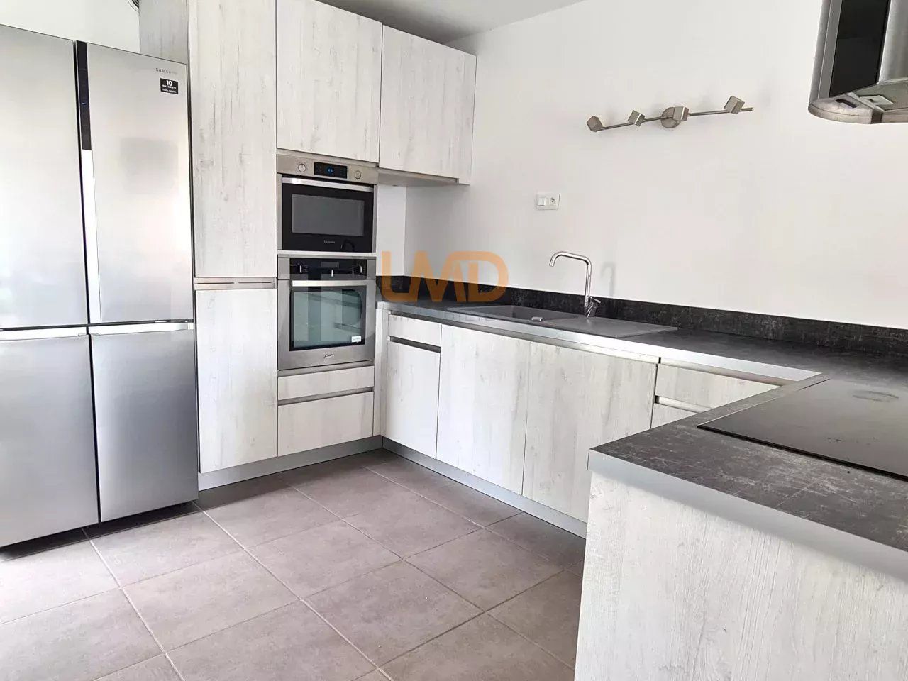 Lumineux - Grand T3 - 2 Jardins - 2 Stationnements Privatifs  - 6c622db0-db55-4116-9707-6b4f611795c6