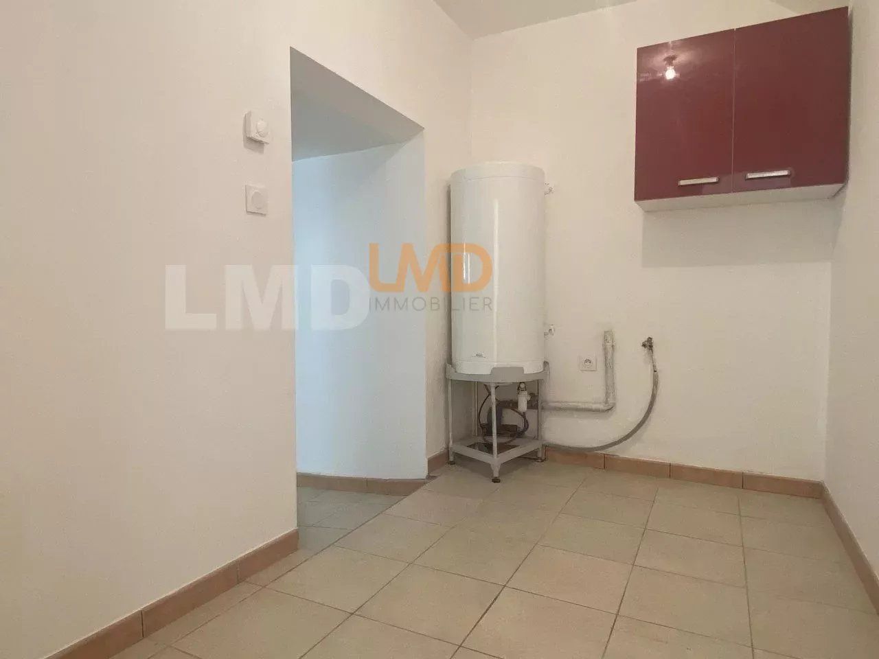 Immeuble composé de 2 appartements rénovés de type T2 et T4 - 0e5ebe14-829b-4c42-82ab-73027bcc6c8c