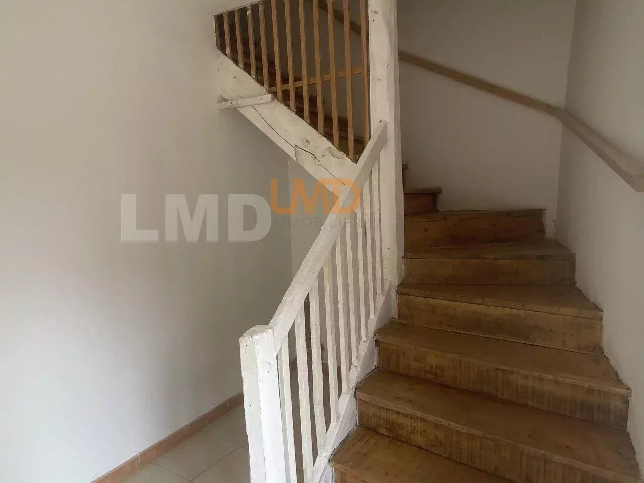 Immeuble composé de 2 appartements rénovés de type T2 et T4 - b19931bf-664c-4874-9125-60a77f9d6371