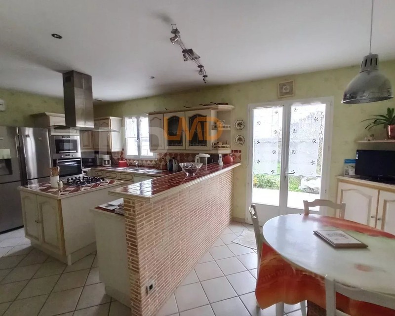 Maison Familiale sur plus de 110m2 + garage et Jardin - bdb224c1-1401-44cb-90bb-1c559f2c9673