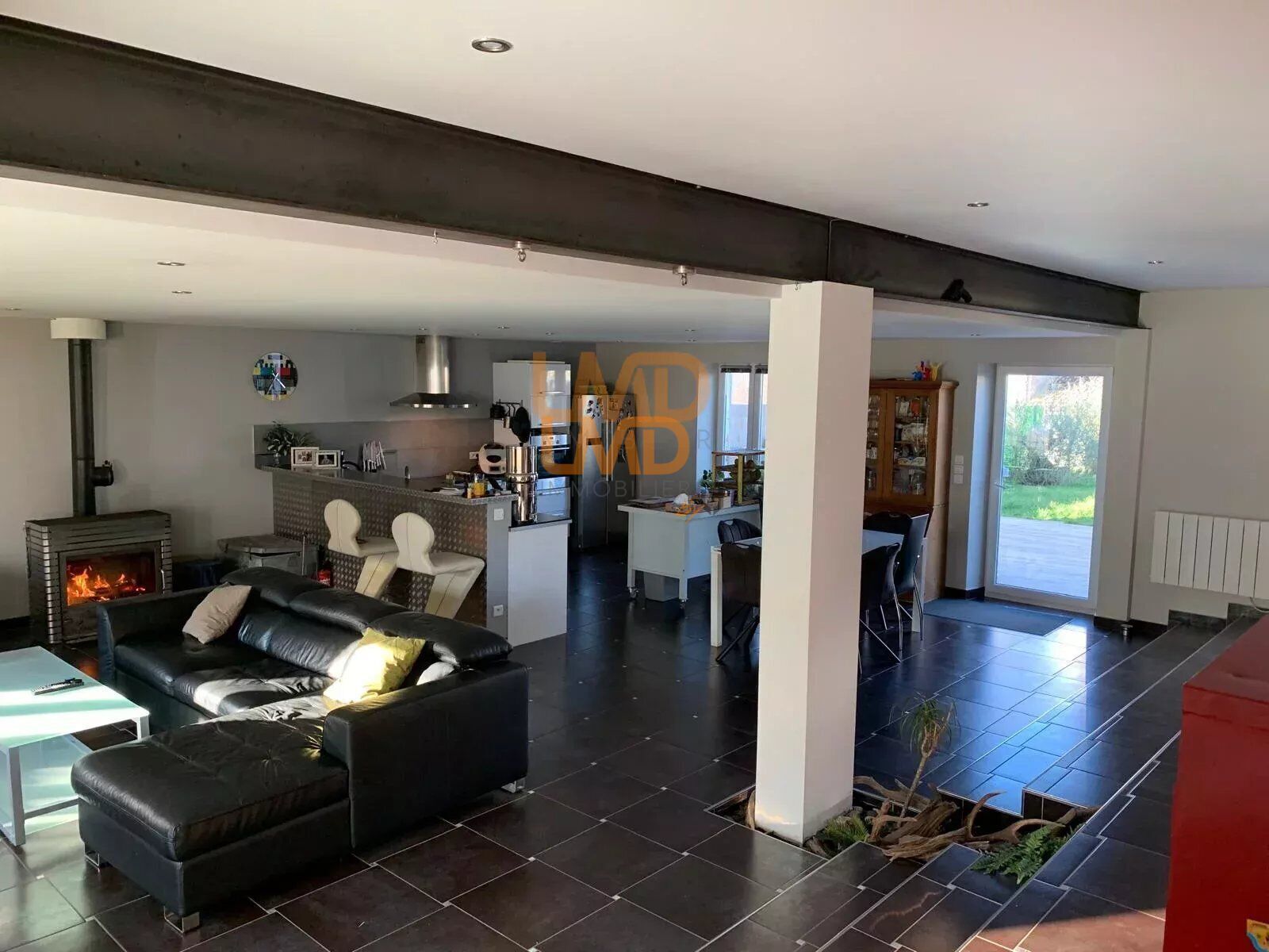 Maison indépendante 234 m2 - 07161350-3d9f-42f0-855f-8240455b7542