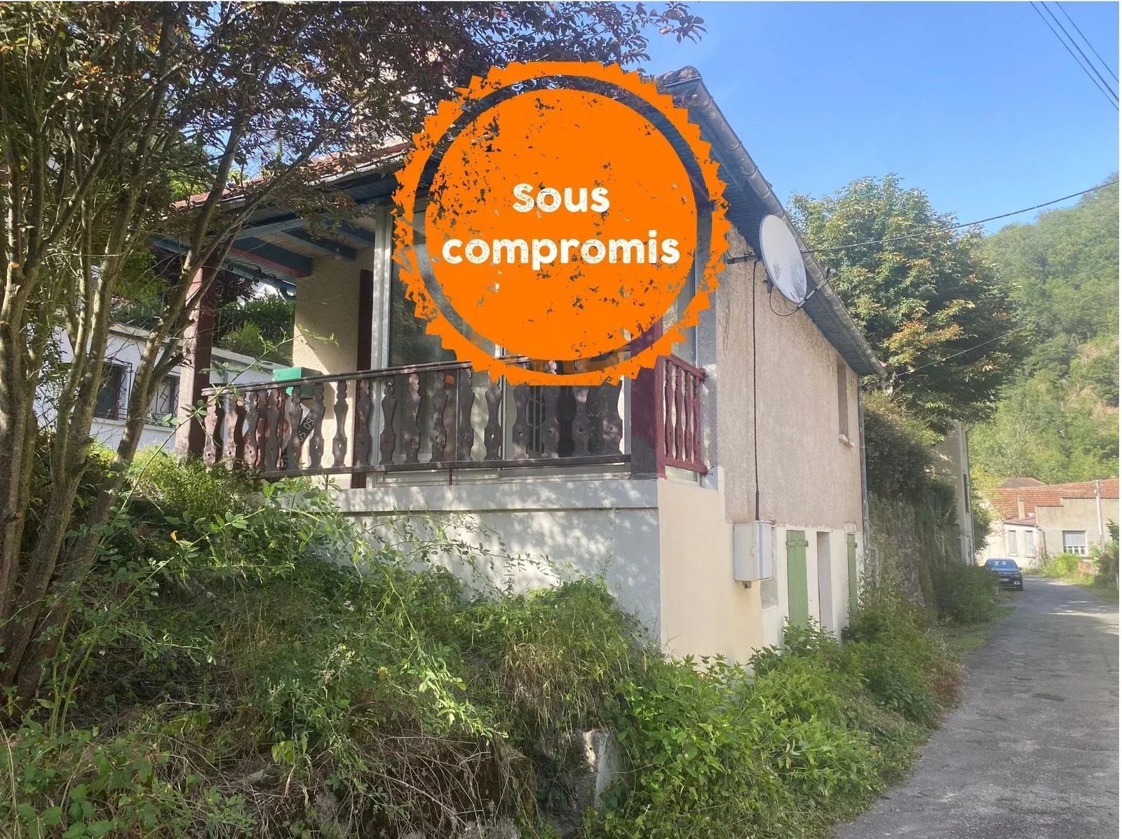 Maison à rénover intégralement - 8a16f767-918b-424f-9947-c502273442b6