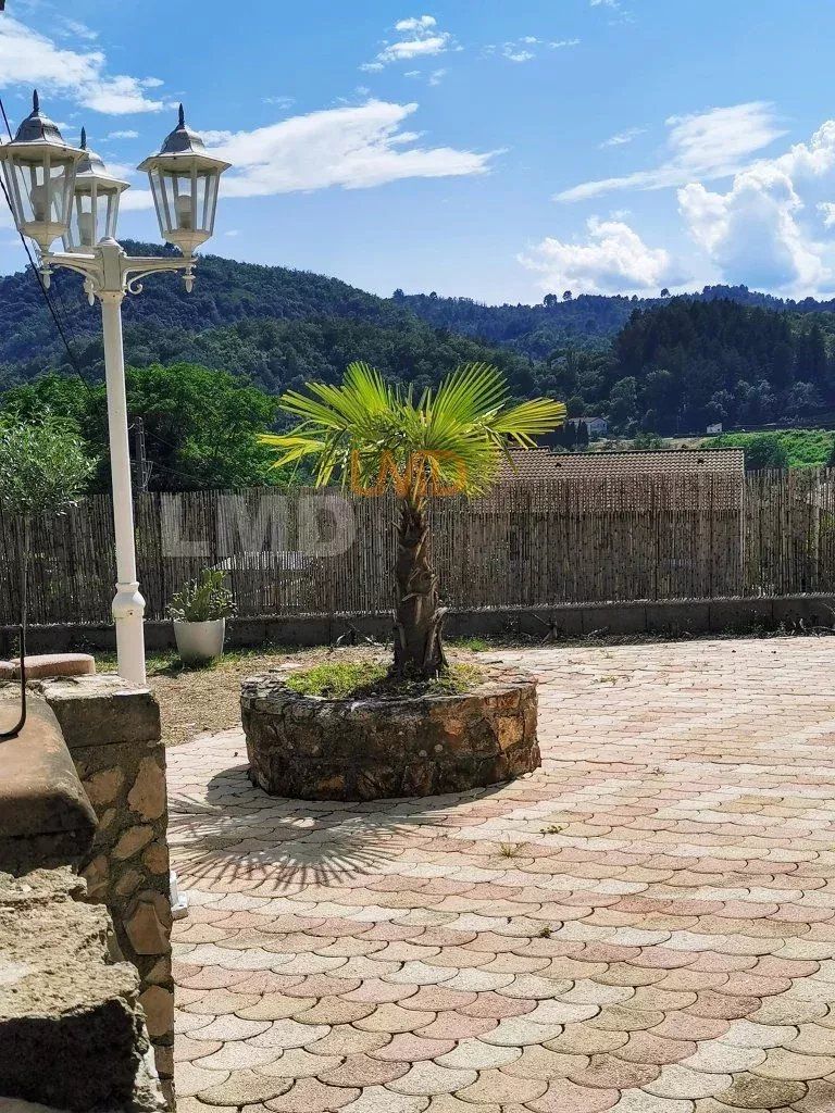 Vals les Bains - Maison de 130 m2 belle piscine, une vue magnifique - c7a99f28-6bc3-411c-9bb3-e10ae977e74d