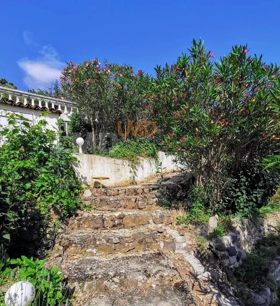 Vals les Bains - Maison de 130 m2 belle piscine, une vue magnifique - 9033d6c1-af03-42e2-a2ab-2811de9ca044